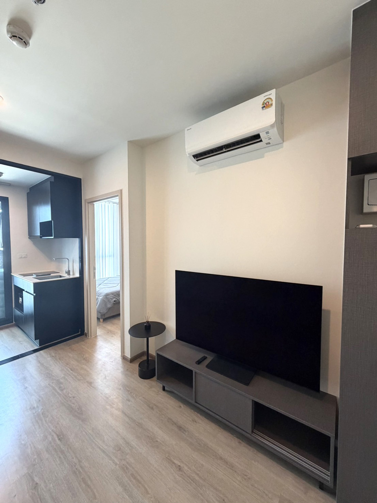 For RentCondoRama9, Petchburi, RCA : Nue District R9 | Room ready to move in, separate kitchen, high floor 📞 Line:@pukkhome (with @ )