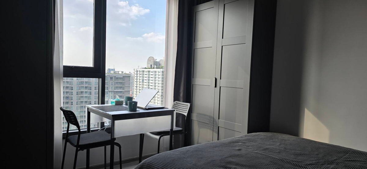 ให้เช่าคอนโดพระราม 9 เพชรบุรีตัดใหม่ RCA : ✨🏙️ให้เช่า Life Asoke Hype ห้องสวย ทำเลทอง ใกล้ MRT เพียง 300 ม. พร้อมอยู่ทันที! 🏙️✨