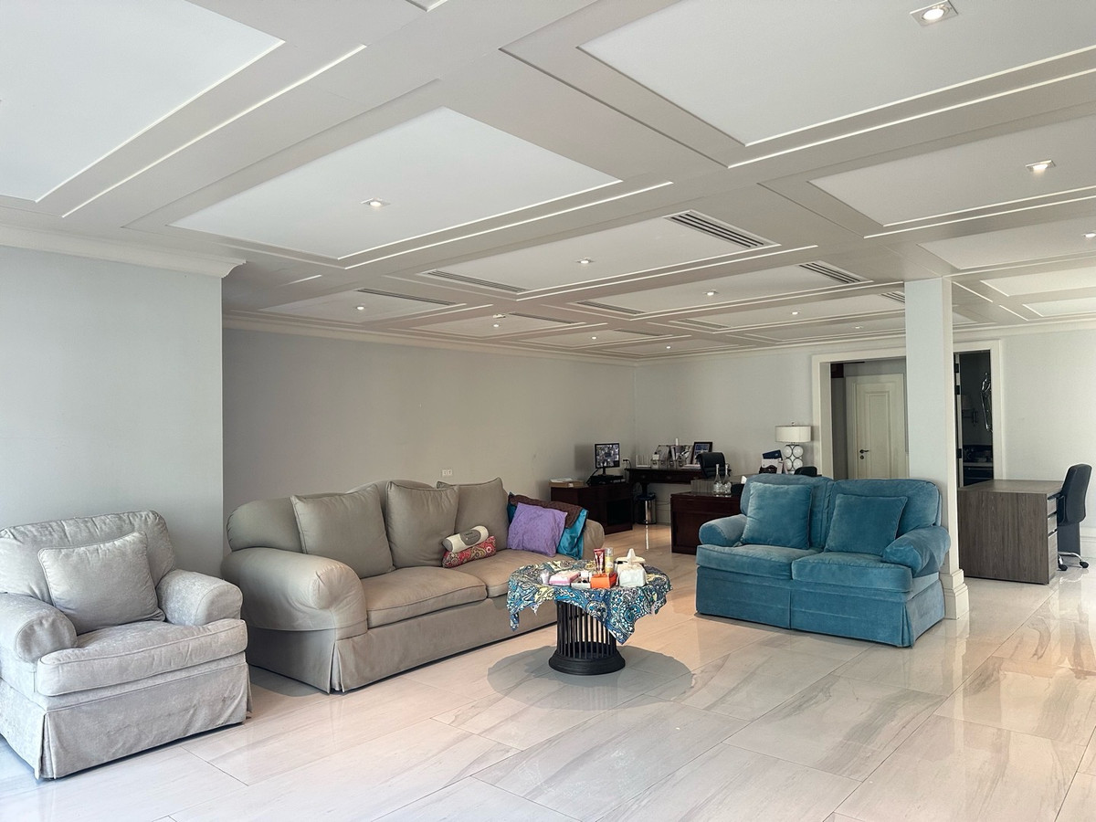 For RentHouseChaengwatana, Muangthong : Golden opportunity‼️ Open for rent, luxury house Location: Muang Thong Thani, Soi Project 5, Impact Chaengwattana, Pink Line MRT, IMPACT Station.