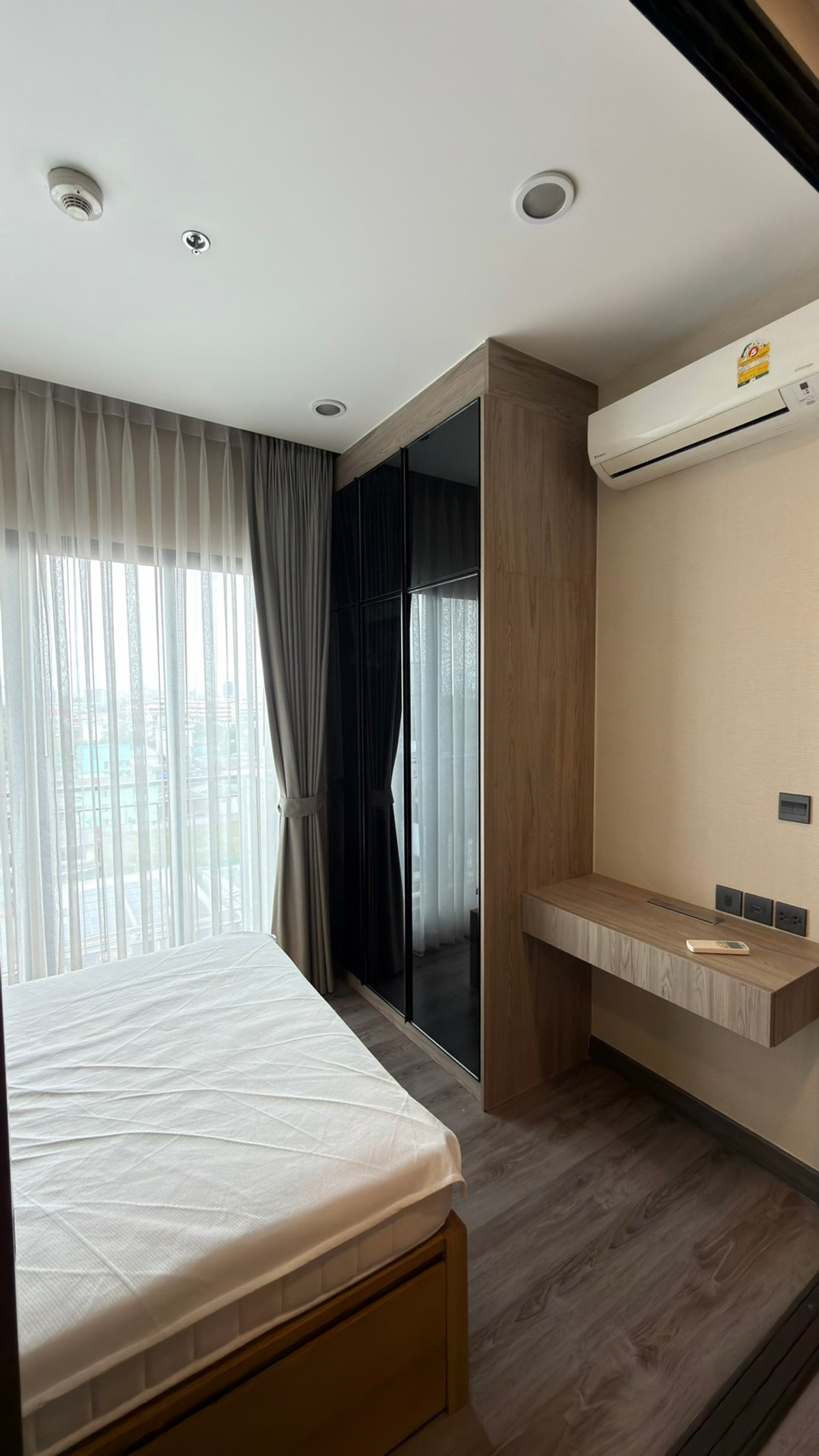 ให้เช่าคอนโดปิ่นเกล้า จรัญสนิทวงศ์ : *** ให้เช่าคอนโด : เออร์บาโน ราชวิถี (Urbano Rajavithi) ***