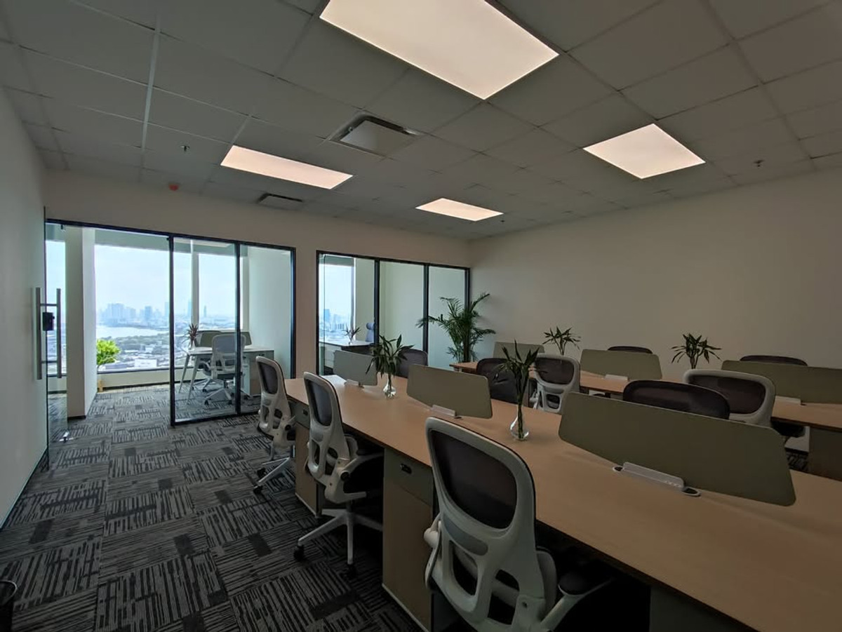 ให้เช่าสำนักงานคลองเตย กล้วยน้ำไท : ✅เซอร์วิซออฟฟิศ สำนักงานให้เช่า พระราม4 คลองเตย อาคาร ปัน ทาวเวอร์ ( PUNN TOWER ) พื้นที่ขนาด 41 - 99 ตร.ม. ราคาเช่าเริ่มต้นที่ 1,200 บาท/ตารางเมตร Fully Furnished ตกแต่งพร้อม ใกล้รถไฟฟ้าใต้ดิน MRTคลองเตย ย่านคลองเตย, พระราม4, ลุมพินี, ศูนย์ประชุมแห่งชาติ