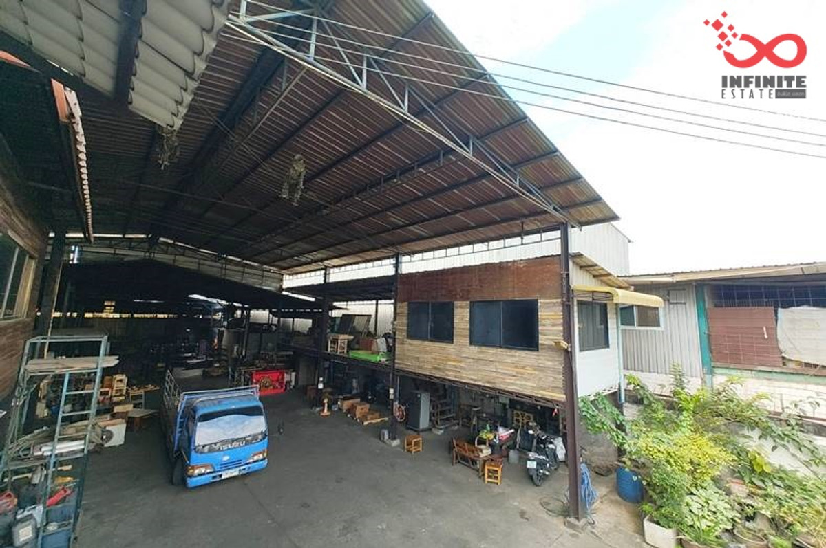 For SaleWarehouseSukhumvit, Asoke, Thonglor : Factory for sale, 2 floors, 220 sq m., 750 sq m. with factory certificate 4, Soi Thetsaban Bang Pu 69, Sukhumvit Road, Samut Prakan, location near industrial areas.