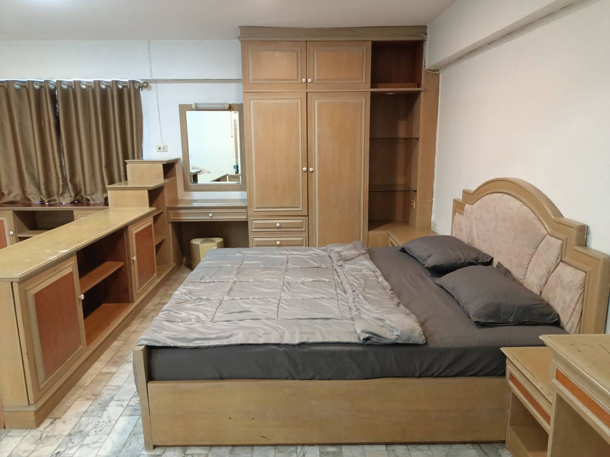 ให้เช่าคอนโดลาดพร้าว เซ็นทรัลลาดพร้าว : P-125215 วิวเมืองสวย! ธันยาคารฯ 6,500 บ./เดือน ใกล้ MRT  Line Id: @easycondoplus 099-229-6397