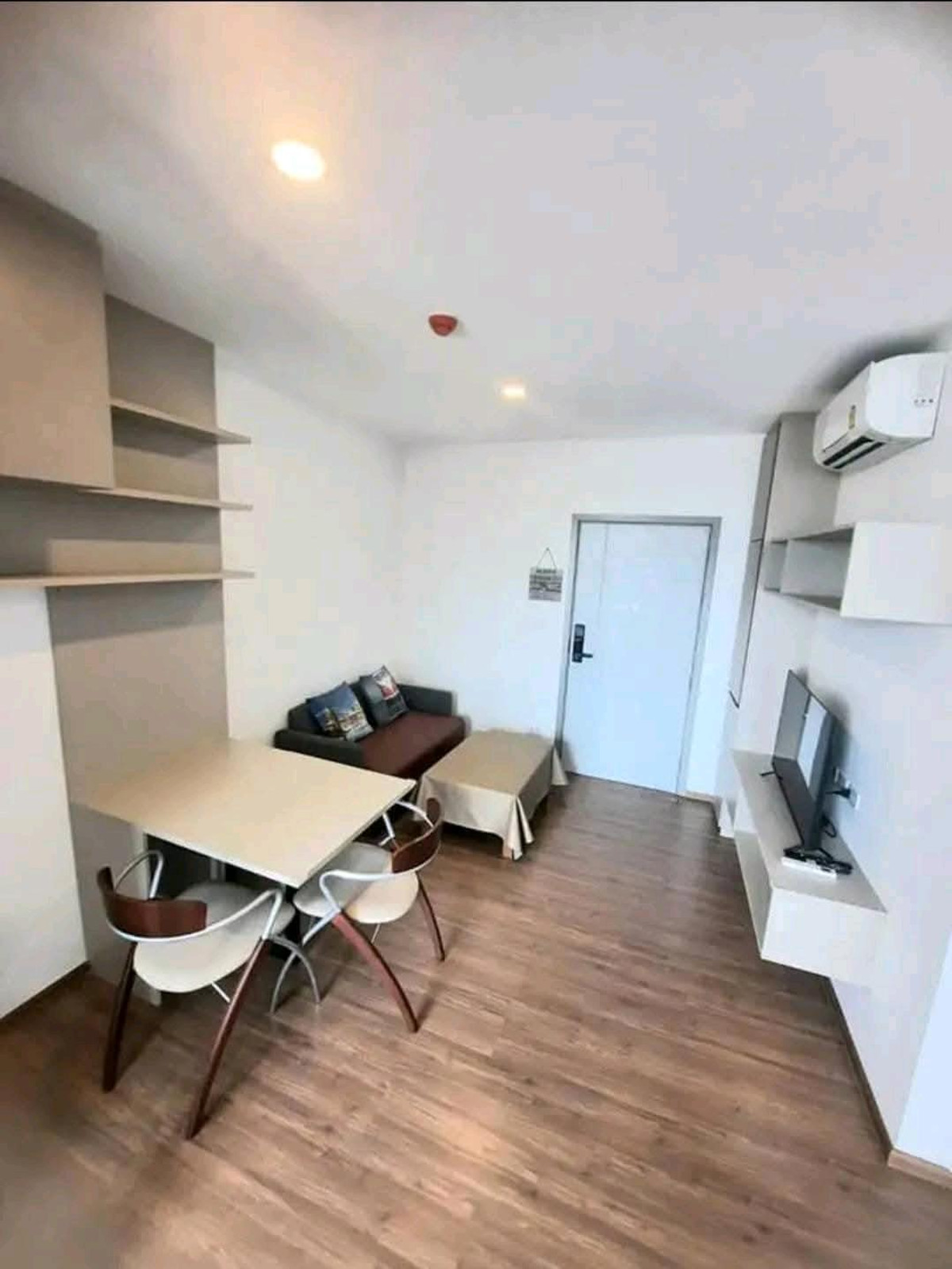 ให้เช่าคอนโดมีนบุรี-ร่มเกล้า : ให้เช่า The Origin Ram 209 ขนาด 30 ตรม. เจ้าของปล่อยเอง