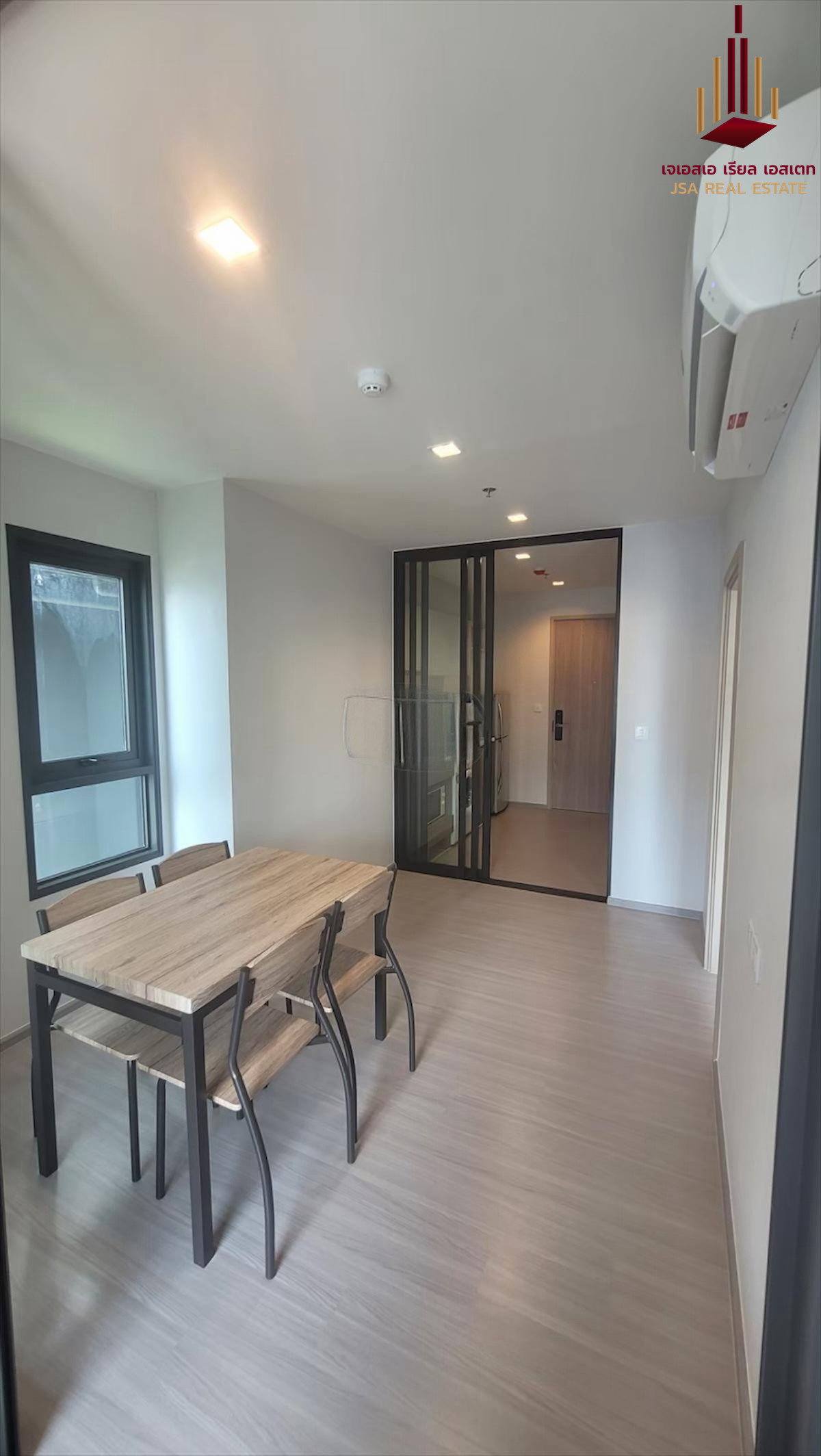 For SaleCondoThaphra, Talat Phlu, Wutthakat : ✨ For Sale: Life Sathorn Sierra Condo ✨ 💰 Only 4,000,000 THB