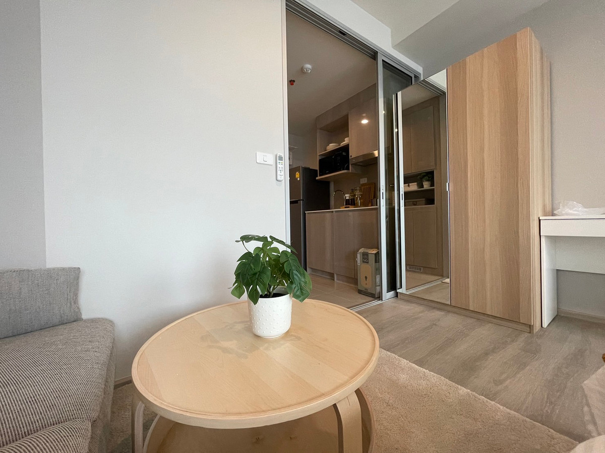 ให้เช่าคอนโดปิ่นเกล้า จรัญสนิทวงศ์ : Ideo Charan 70 Riverview ห้องสวยมาก ว่างพร้อมให้เช่า ราคาพิเศษ 11,000 เท่านั้น !