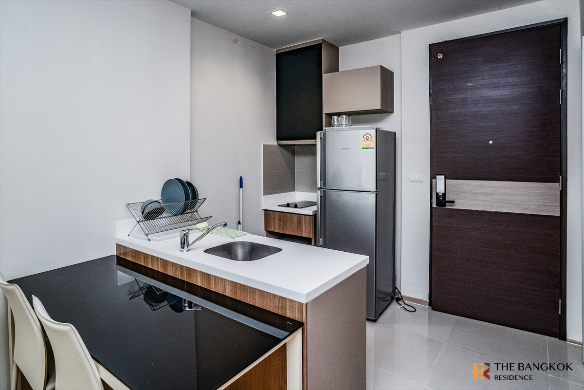 ให้เช่าคอนโดสาทร นราธิวาส : 🔥𝑭𝒐𝒓 𝑹𝒆𝒏𝒕🔥𝐑𝐇𝐘𝐓𝐇𝐌 𝐒𝐚𝐭𝐡𝐨𝐫𝐧🔥26𝒌🔥AG Pearl🫧💎Line : p289a