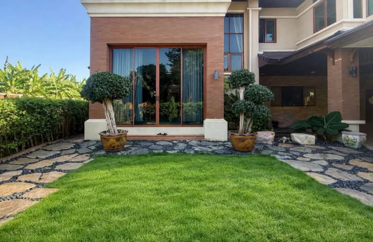 For RentHouseBangna, Bearing, Lasalle : Baan Pitchaya Lasalle Sukhumvit 105