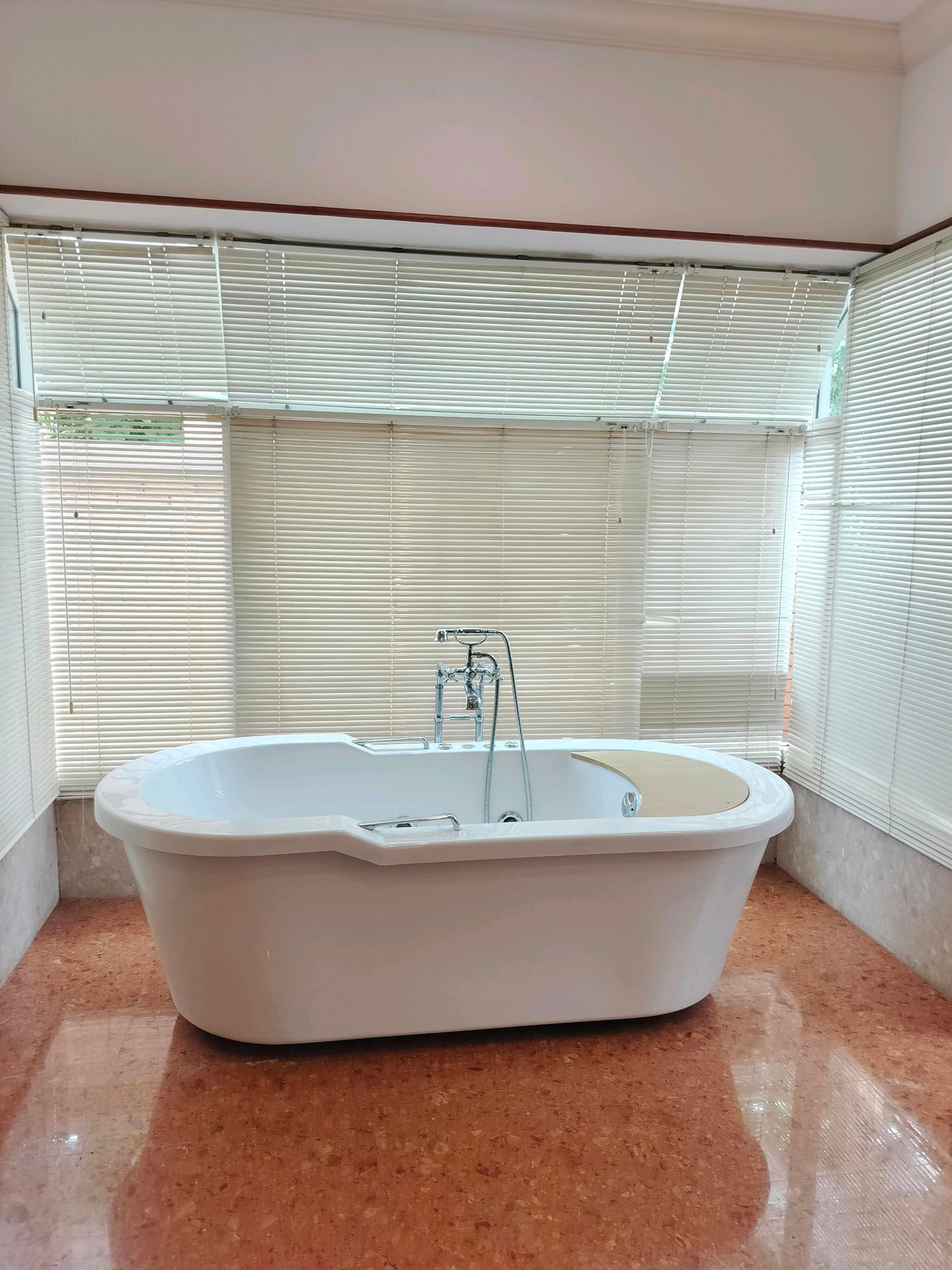 For RentHouseBangna, Bearing, Lasalle : Urgent Rent 4 Bedrooms private pool villa near Bangkok Patana school Call: 083-966-3665