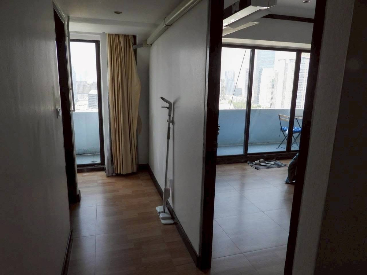 ให้เช่าคอนโดนานา : ⚡️ถูกสุดในตึก⚡️Omni Tower 🔥67 Sqm ใกล้ Bts นานา 20,000 เท่านั้น สนใจติดต่อพัตเตอร์ 0928895628 line:plustor_ss🔥