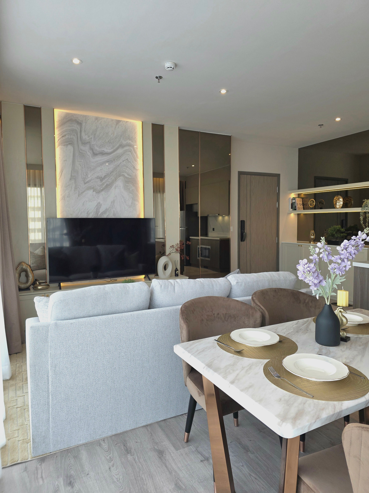 For RentCondoSukhumvit, Asoke, Thonglor : Rhythm Ekkamai Estate / 2 Bedrooms (FOR RENT), Rhythm Ekkamai Estate / 2 Bedrooms (FOR RENT) NA006