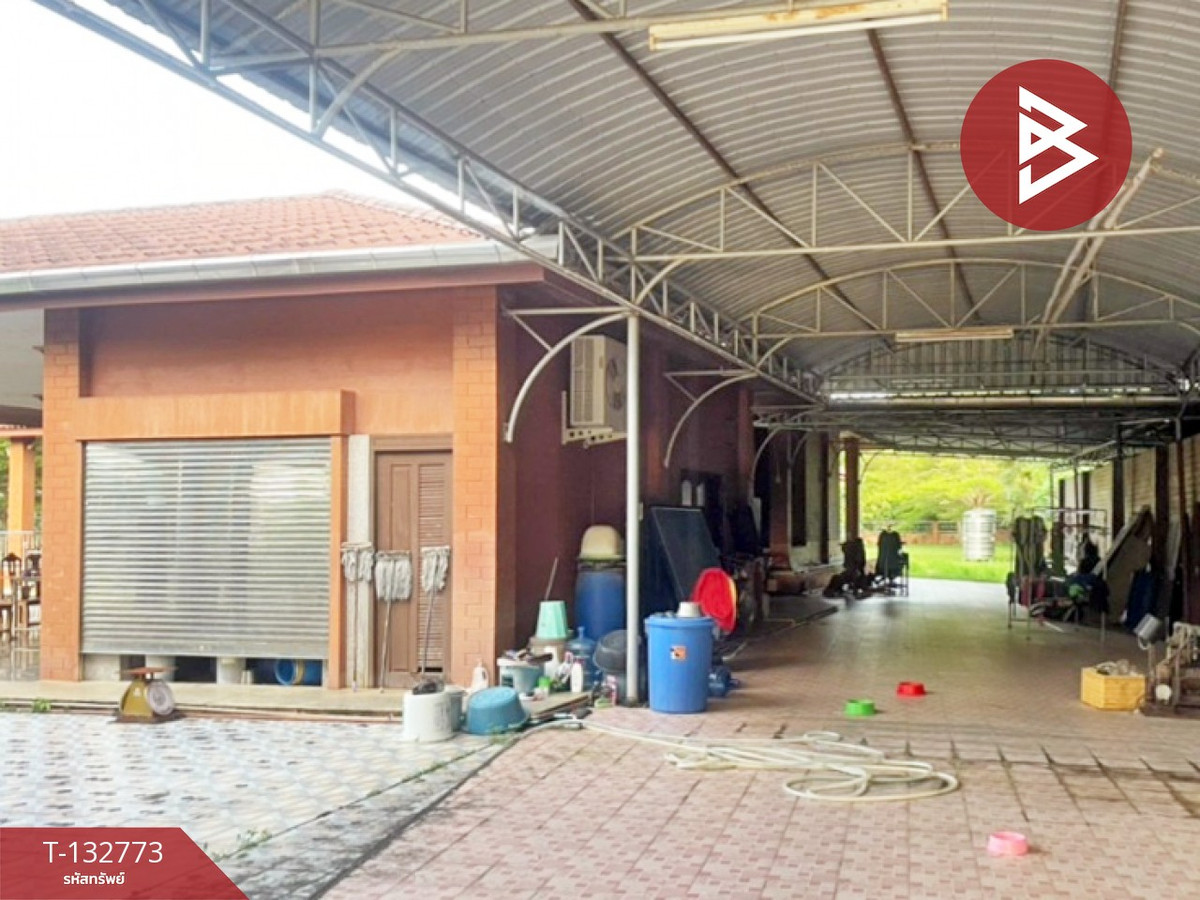 ขายบ้านจันทบุรี : ขายบ้านเดี่ยวพร้อมที่ดิน เนื้อที่ 2 ไร่ 2 งาน 52.1 ตร.วา วัดใหม่ จันทบุรี ติดริมน้ำ