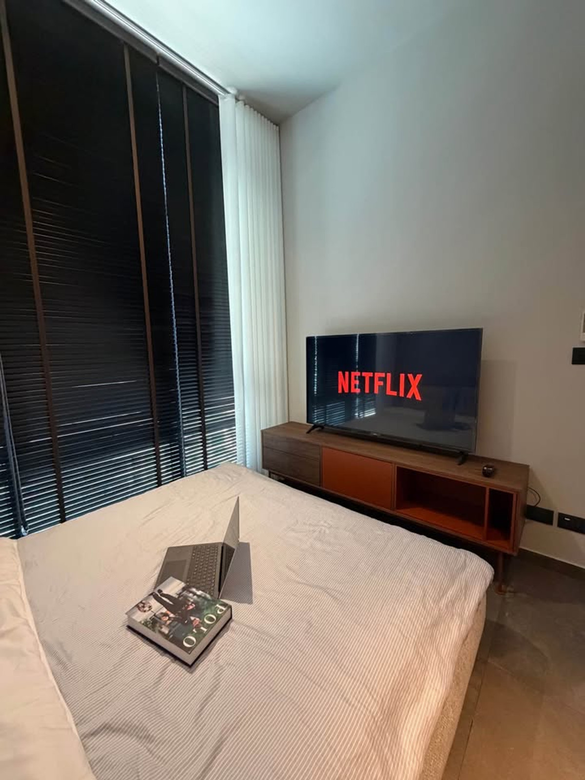 ให้เช่าคอนโดสุขุมวิท อโศก ทองหล่อ : 💎 GT16326  |  คอนโด The Lofts Asoke เดินทางสะดวก ใกล้รถไฟฟ้า มีรถรับส่ง ห้องแต่งสวย พร้อมอยู่!