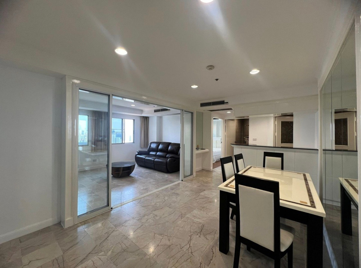 ให้เช่าคอนโดวิทยุ ชิดลม หลังสวน : 🏢 ให้เช่า วิทยุ คอมเพล็กซ์  วิวเมืองโล่ง ห้องใหญ่หายาก ใจกลาง CBD ใกล้ BTS เพลินจิต ✨