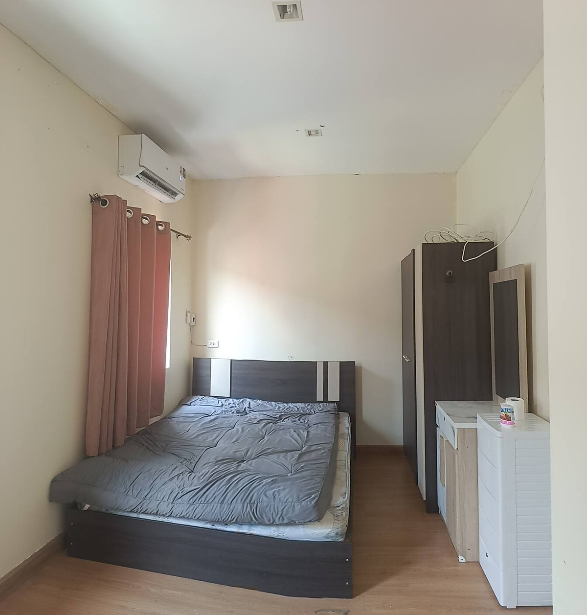 ให้เช่าทาวน์โฮมเกษตร นวมินทร์ ลาดปลาเค้า : #E327 🎉020469 ให้เช่าทาวน์โฮม Golden Town 2 Ladprao - Kaset Nawamin