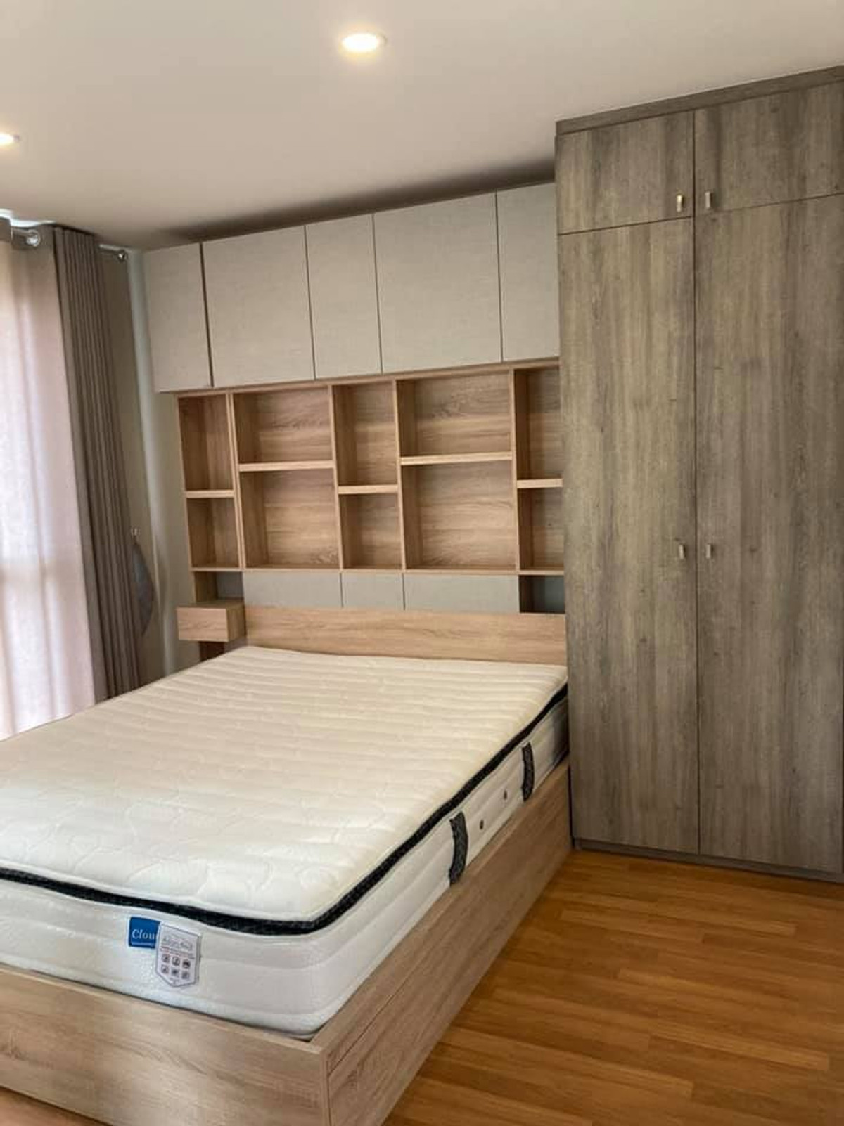 ขายคอนโดบางนา แบริ่ง ลาซาล : (รหัส SM1866) ขายคอนโด โครงการ Lumpini Place Bangna KM.3 : ลุมพินี เพลส บางนา กม.3 // คอนโดทำเลบางนา ติด Central เดินได้ ใกล้ MRT>BTS 