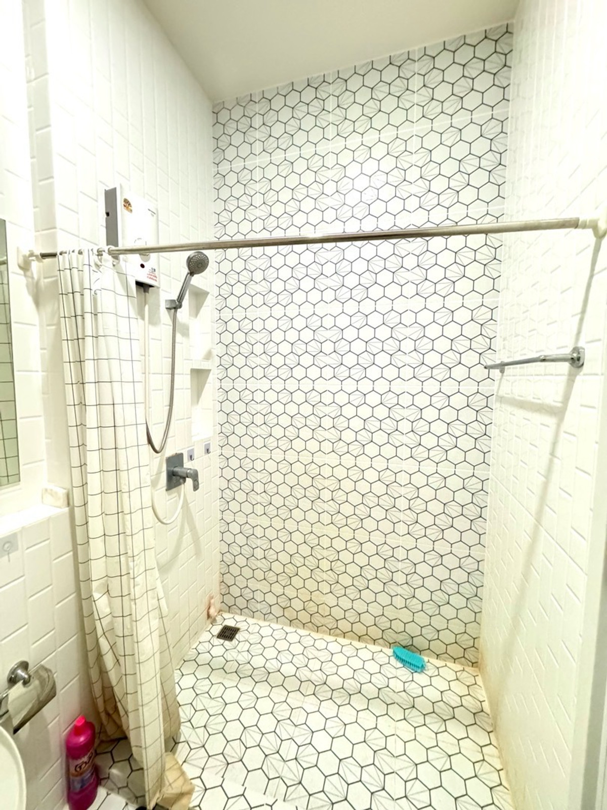 ทาวน์โฮมบางนา แบริ่ง ลาซาล : 🏡 เช่า / ขาย ทาวน์โฮม Altitude Kraf บางนา กม.5 ✨ Pet Friendly — เลี้ยงสัตว์ได้
3ล้านบาท • 2 ห้องนอน | 2 ห้องน้ำ
