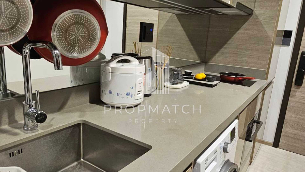 ให้เช่าคอนโดลาดพร้าว เซ็นทรัลลาดพร้าว : The Crest Park Residences💫35 Sqm 1B1B⚡️ ใกล้Mrt พหล Btsห้าแยกลาดพร้าว ⚡️ โครงการหรูติดห้างเซ็นทรัลลาดพร้าว 💫  🔥สนใจติดต่อพัตเตอร์ 0928895628 line:plustor_ss