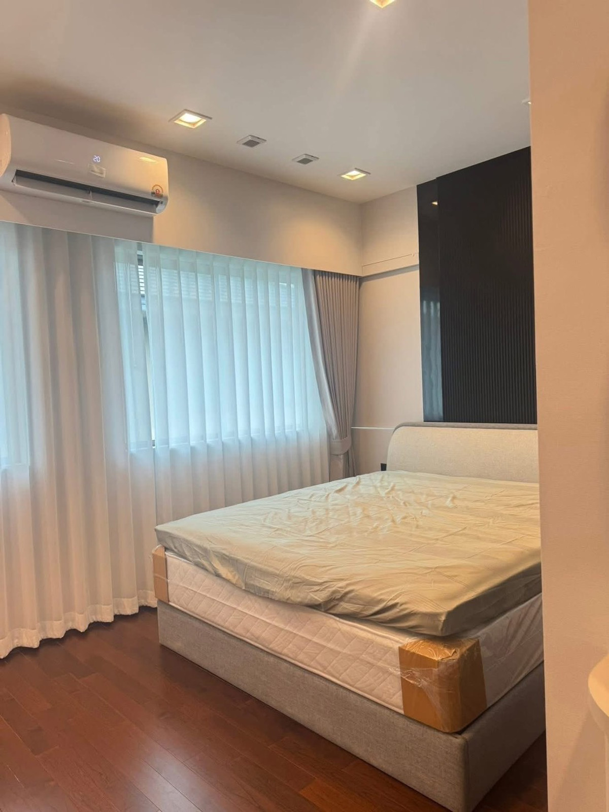 For RentHouseLadkrabang, Suwannaphum Airport : Single house for rent, Perfect Masterpiece Rama 9-Krungthep Kreetha. Complete with electrical appliances and furniture