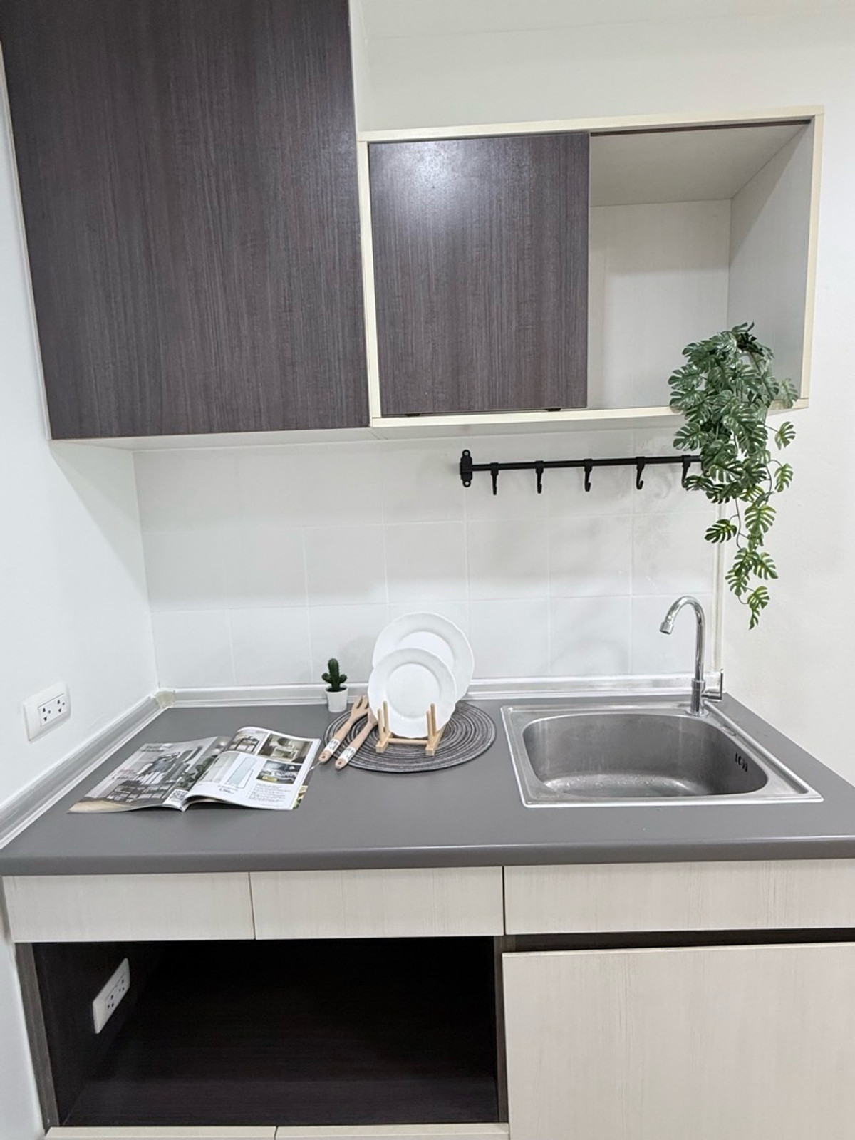 ขายคอนโดอ่อนนุช อุดมสุข : K-6834 ห้องตกแต่งใหม่  1 ห้องนอนเป็นสัดส่วน ✨️ ขายด่วน ❗The log 3 พร้อมอยู่