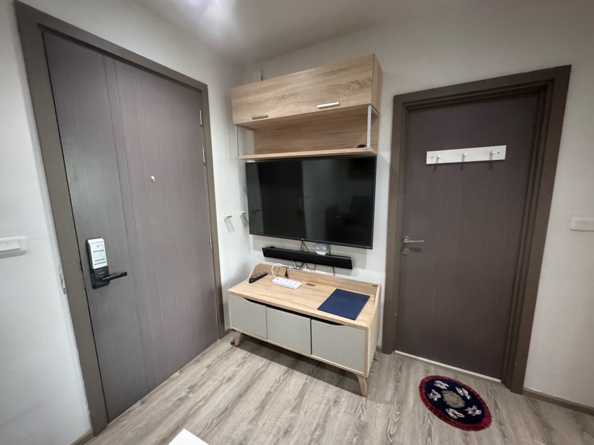 For RentCondoKhon Kaen : 🩷Condo for rent the base hight The Base High Mittraphap, Khon Kaen, 32nd floor, price only 11,900 baht (1 year contract), interested line @900cqqhk tel 0859114585 🩷