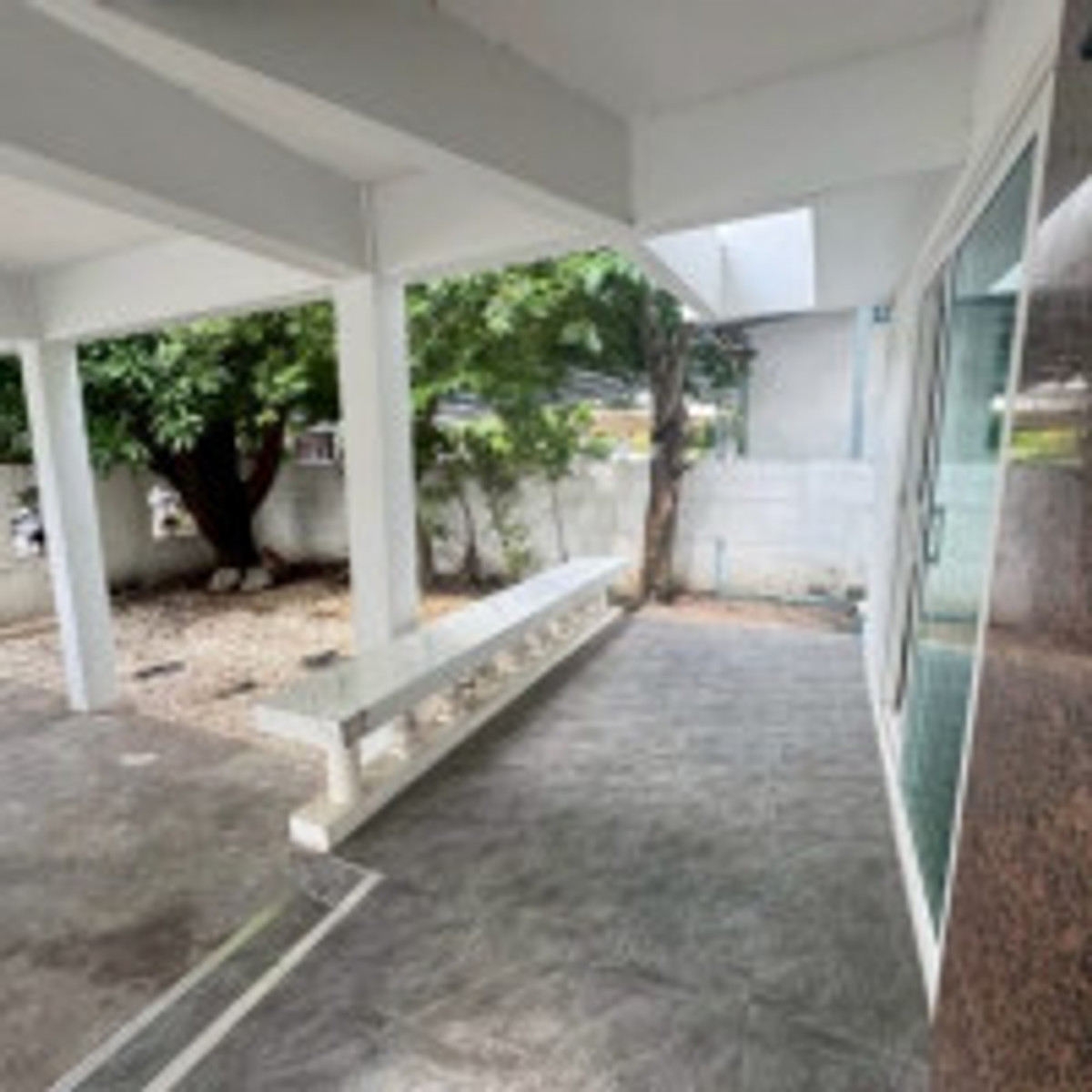 ขายบ้านพัฒนาการ ศรีนครินทร์ : บ้านเดี่ยว เมืองทอง 2 โครงการ 3 พัฒนาการ ที่ดินใหญ่ 90 ตร.ว. 5 นอน 4 น้ำ 15.5 ล้าน ทำเลดีสวนหลวง เงียบสงบเป็นส่วนตัว ใกล้สวนหลวง ร.9 และรถไฟฟ้า 