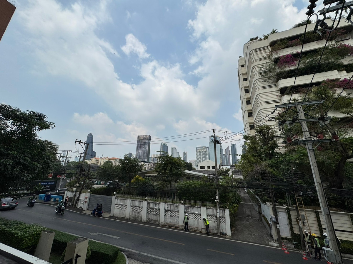 ขายคอนโดพระราม 9 เพชรบุรีตัดใหม่ RCA : 🏠✨ Rhythm Asoke 2 | ขายคอนโด 2 ห้องนอน (HBH-HL-128)