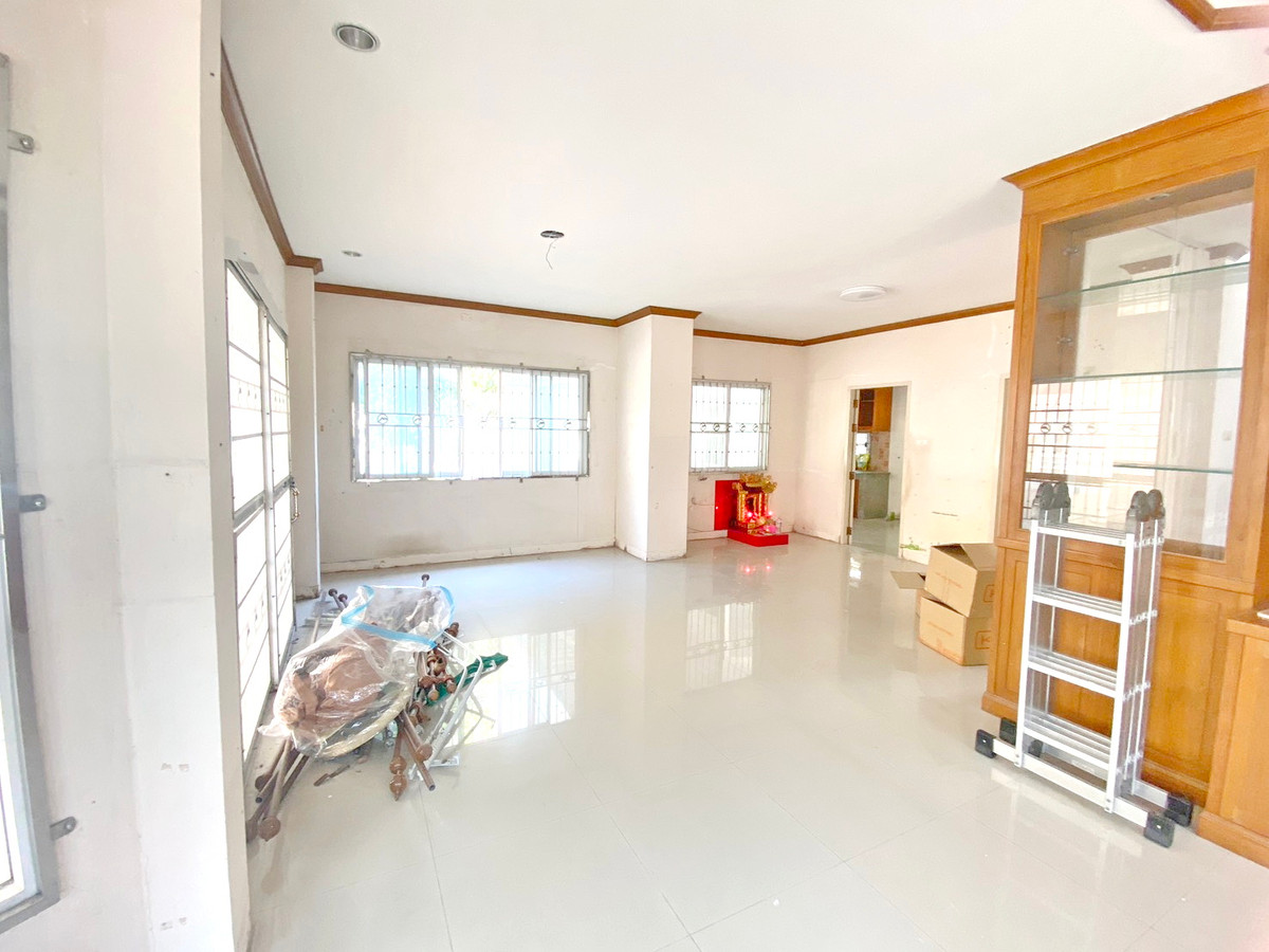 ขายบ้านพัทยา บางแสน ชลบุรี สัตหีบ : H0800♚ขาย บ้านเดี่ยว 3 ห้องนอน⚝หมู่บ้านมณีรินทร์บางแสน♜099-5919653,065-9423251▚Line@sureresidence