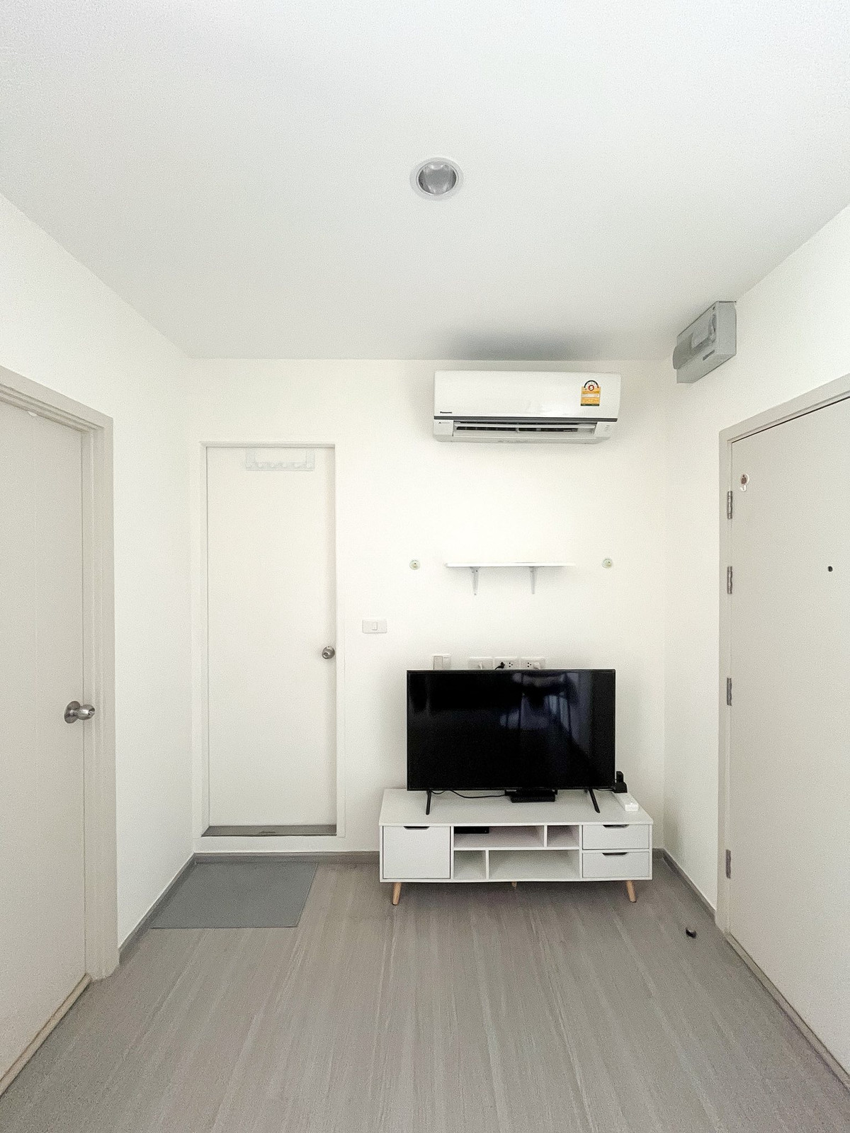 For RentCondoThaphra, Talat Phlu, Wutthakat : 🔥 For rent Aspire Sathorn-Ratchapruek (Aspire Sathorn-Ratchapruek) 🔥 📍 Next to BTS Bang Wa 🚆 Ratchapruek-Sathorn location, convenient travel.