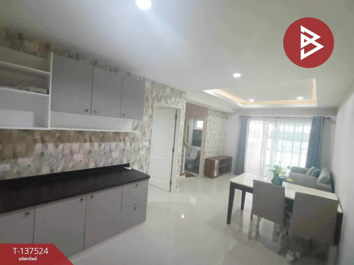 ขายทาวน์โฮมปทุมธานี รังสิต ธรรมศาสตร์ : ขายทาวน์เฮ้าส์ หมู่บ้านไอลีฟ ไพร์ม วงแหวน-รังสิตคลอง4 (I Leaf Prime Wongwaen-Rangsit Klong4) คลองหลวง ปทุมธานี