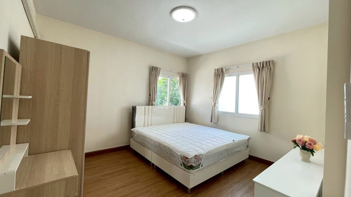 ให้เช่าบ้านเลียบทางด่วนรามอินทรา : ให้เช่าบ้านเดี่ยว บ้านสวนราชา (รามอินทรา) ฮวงจุ้ยดี ใกล้ Central Eastville และ The Jas รามอินทรา 