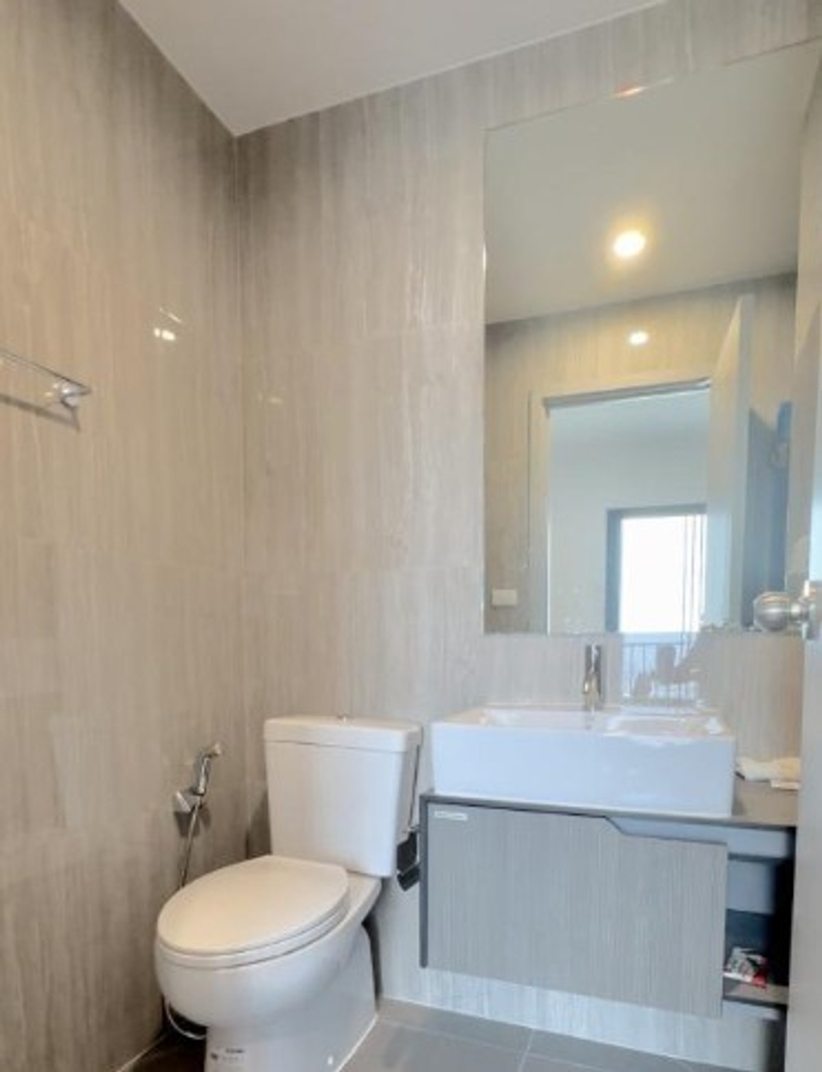 For RentCondoBang kae, Phetkasem : E260 🎉300369 Condo for rent at The Parkland Phetkasem 56