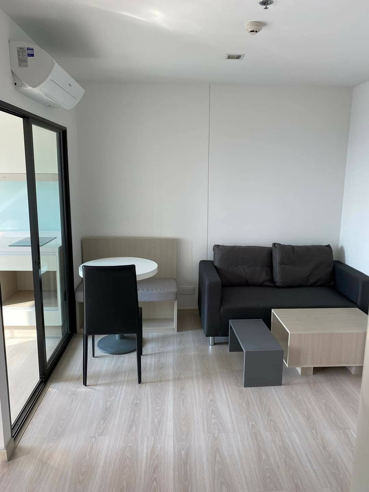 For RentCondoRattanathibet, Sanambinna : 📌 Condo for rent, Skyline Rattanathibet, 27th floor, size 31 sq m., has washing machine.