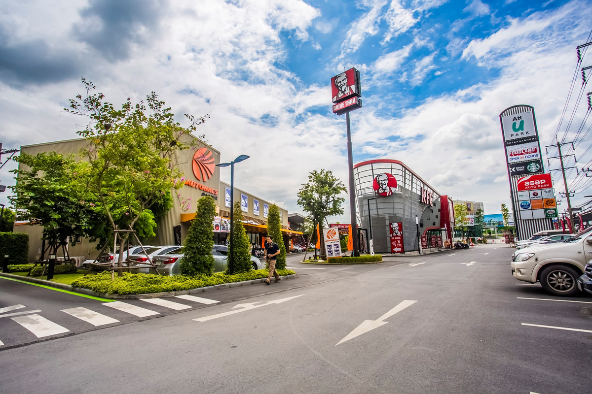 For RentRetail SpaceSamut Prakan,Samrong : Shop for rent, good location, next to the main road, Bangna-Trad, located in the ATT U PARK BANGNA project, km. 12.