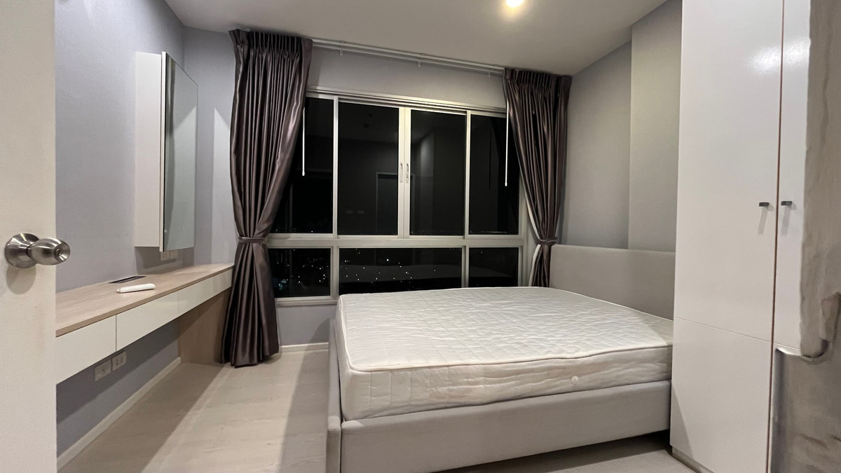 For RentCondoBang kae, Phetkasem : ⭐️Prodigy MRT Bangkhae ⭐️ 1 BED 1 BATH Furniture and electrical appliances are ready.