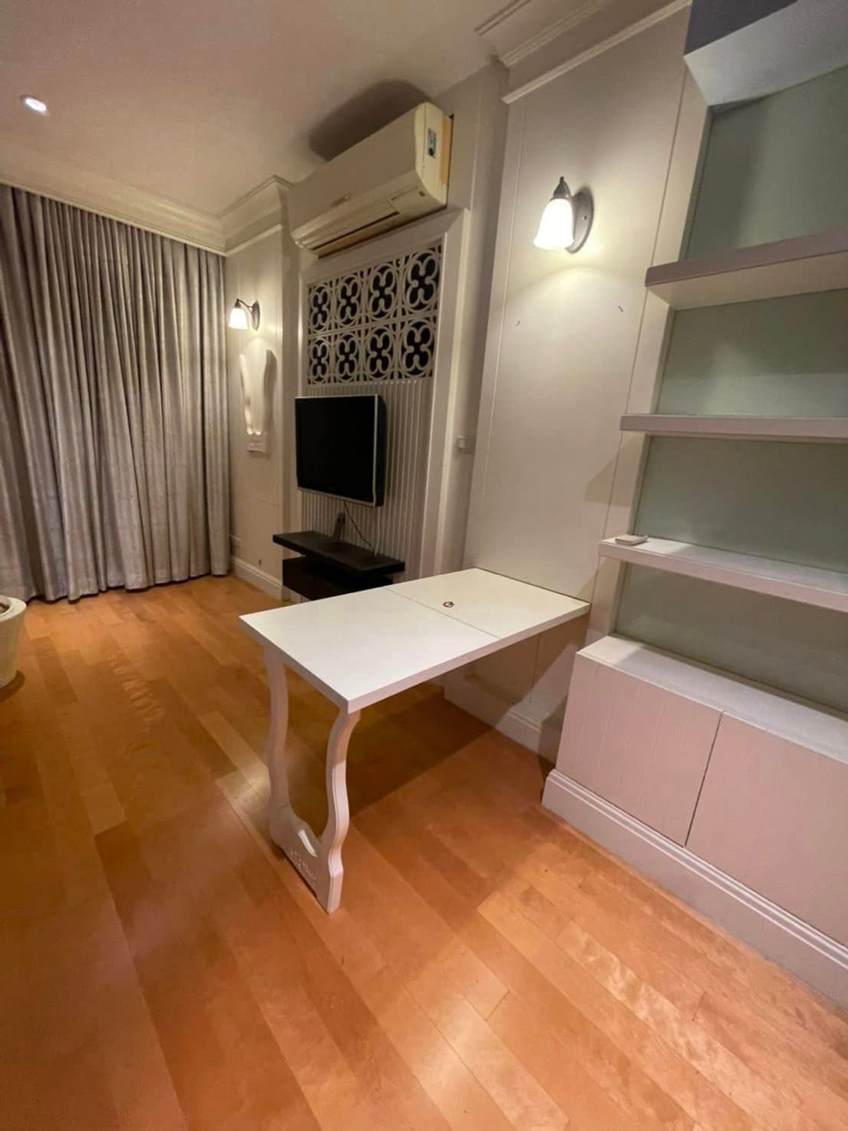 ให้เช่าคอนโดราชเทวี พญาไท : Villa Rachatewi【𝐑𝐄𝐍𝐓】🔥กลิ่นอายคลาสสิก นุ่มลึกอย่างมีสไตล์🔥 ติดต่อไลน์ไอดี: @hacondo