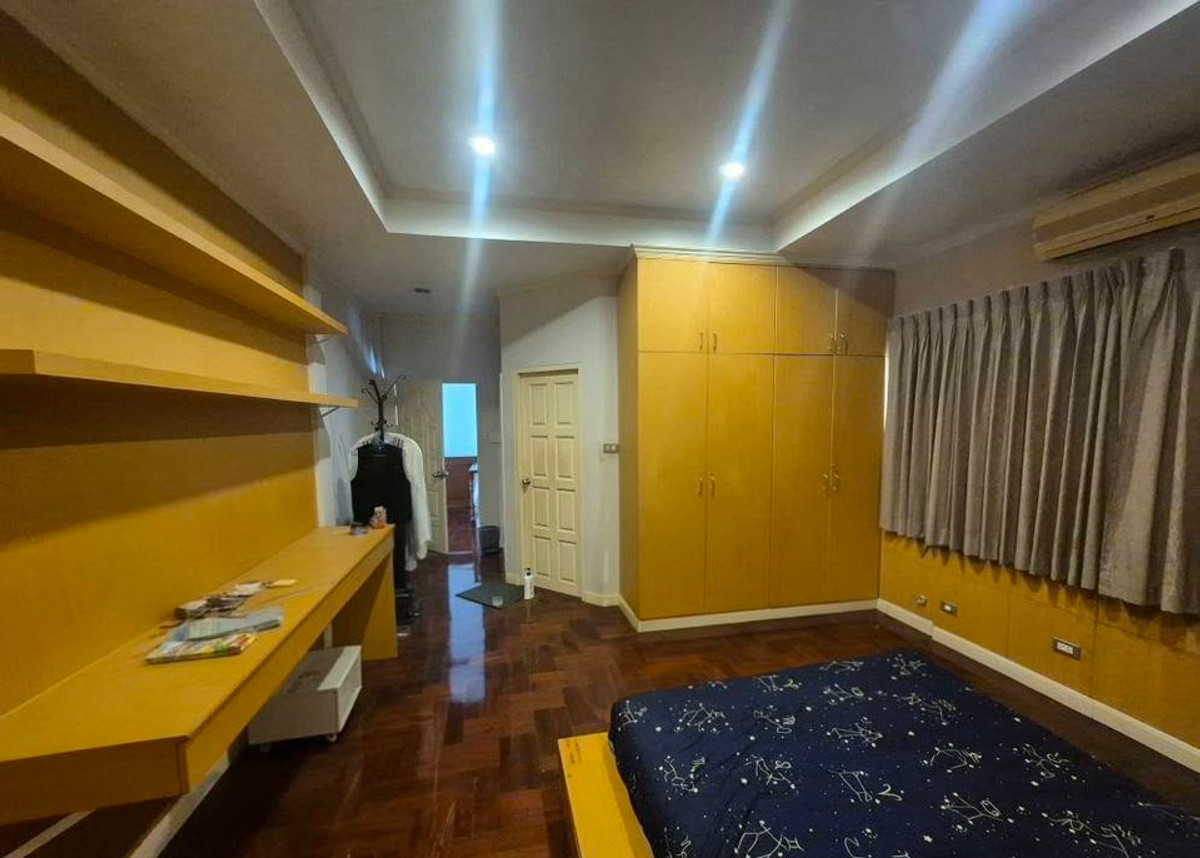 ให้เช่าบ้านรัชดา ห้วยขวาง : ᚱ ให้เช่า บ้านเดี่ยว 🔥3 ห้องนอน 1 ห้องแม่บ้าน🔥 ซอยสบายใจ สุทธิสาร 74 ตารางวา ✅ ใกล้ MRT สุทธิสาร