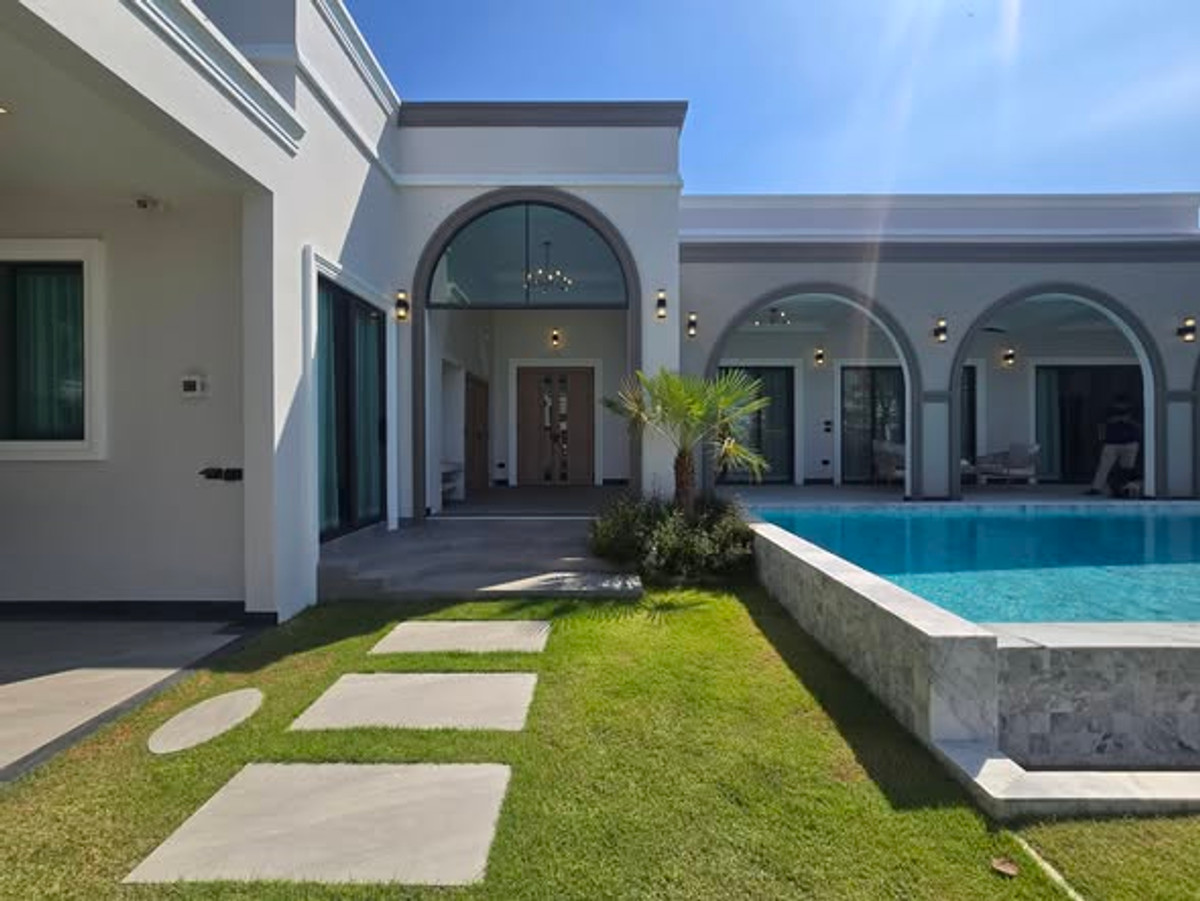 ขายบ้านพัทยา บางแสน ชลบุรี สัตหีบ : เดอะ ไพรเวท พูลวิลล่า พัทยา / 5 ห้องนอน (ขาย), The Private Pool Villa Pattaya / 5 Bedrooms (FOR SALE) BEWN152