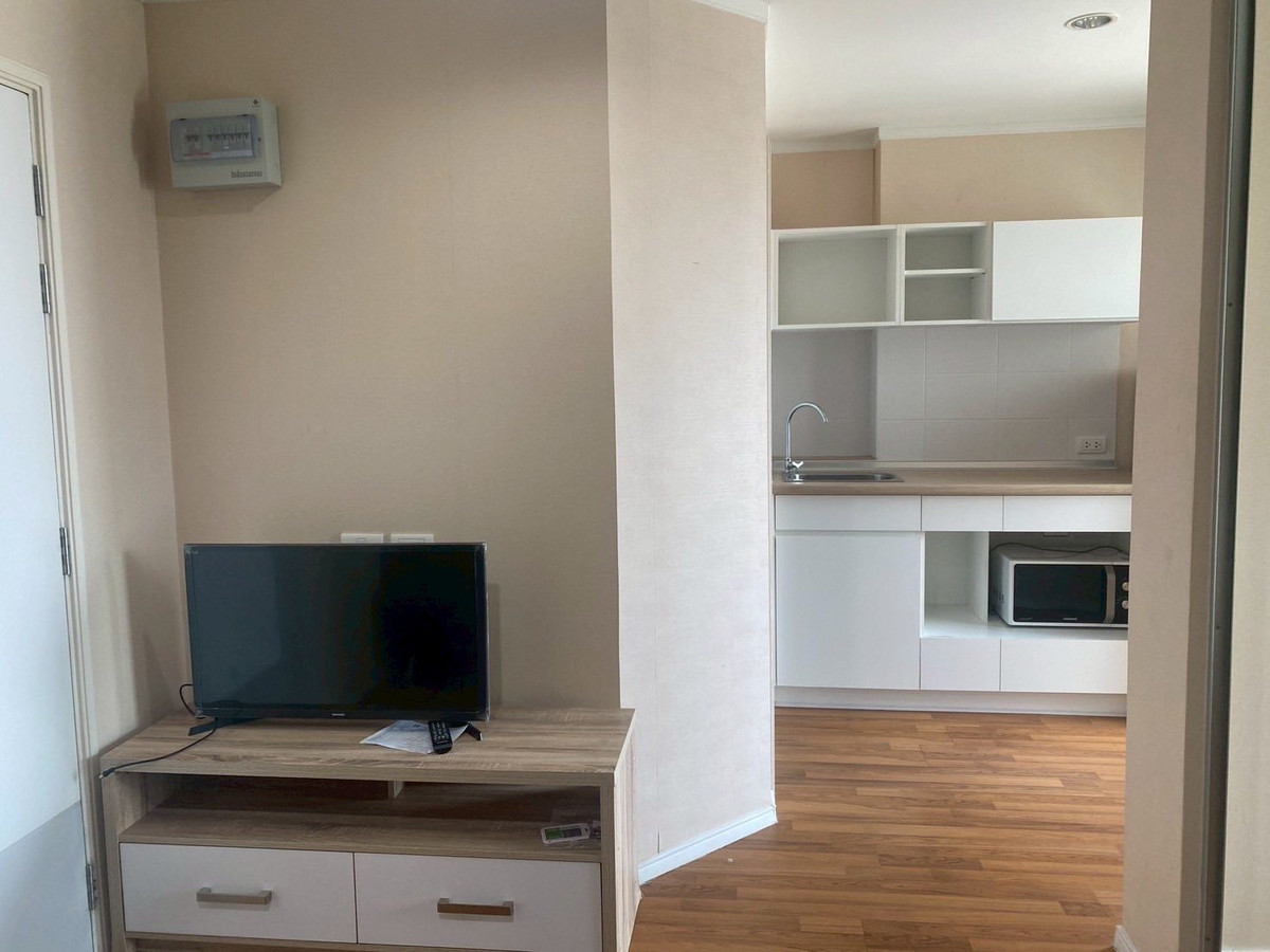 ให้เช่าคอนโดพระราม 9 เพชรบุรีตัดใหม่ RCA : #E354 (รหัสเดิมS3139) 🎉030469 ให้เช่าคอนโด Lumpini Park Rama 9 - Ratchada