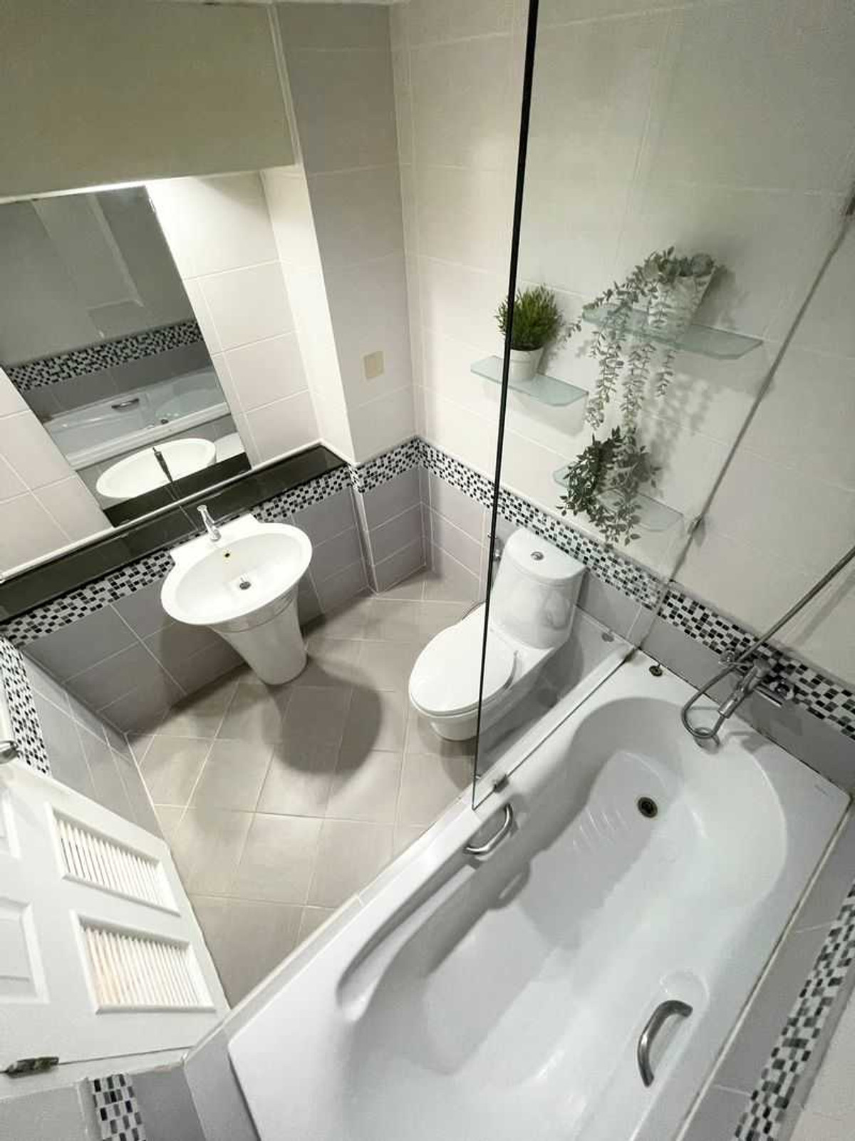 For RentCondoOnnut, Udomsuk : ✨ Cozy & Stylish Room in Sukhumvit – Super Comfortable Living! 🏙️ Waterford Sukhumvit 50 | Ready to move in