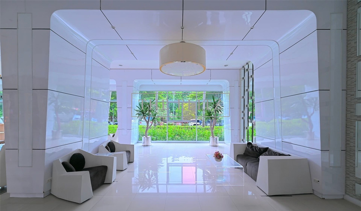 ขายคอนโดพระราม 9 เพชรบุรีตัดใหม่ RCA : ✨ ความลงตัวของชีวิตเมืองที่ผสานความสงบได้อย่างสมบูรณ์แบบ Supalai Park Ekkamai–Thonglor รายล้อมด้วยสิ่งอำนวยความสะดวกครบครัน