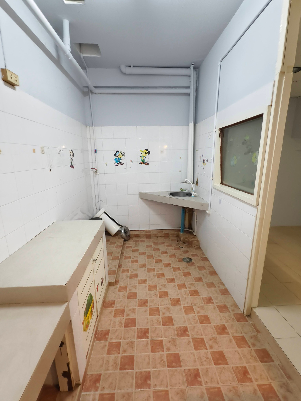 ให้เช่าทาวน์โฮมลาดพร้าว101 แฮปปี้แลนด์ : ⚡ ให้เช่า ทาวน์โฮม 2 ชั้น หมู่บ้านประชากรไทย ซอย ลาดพร้าว 93  ขนาด 23 ตร.ว. ⚡