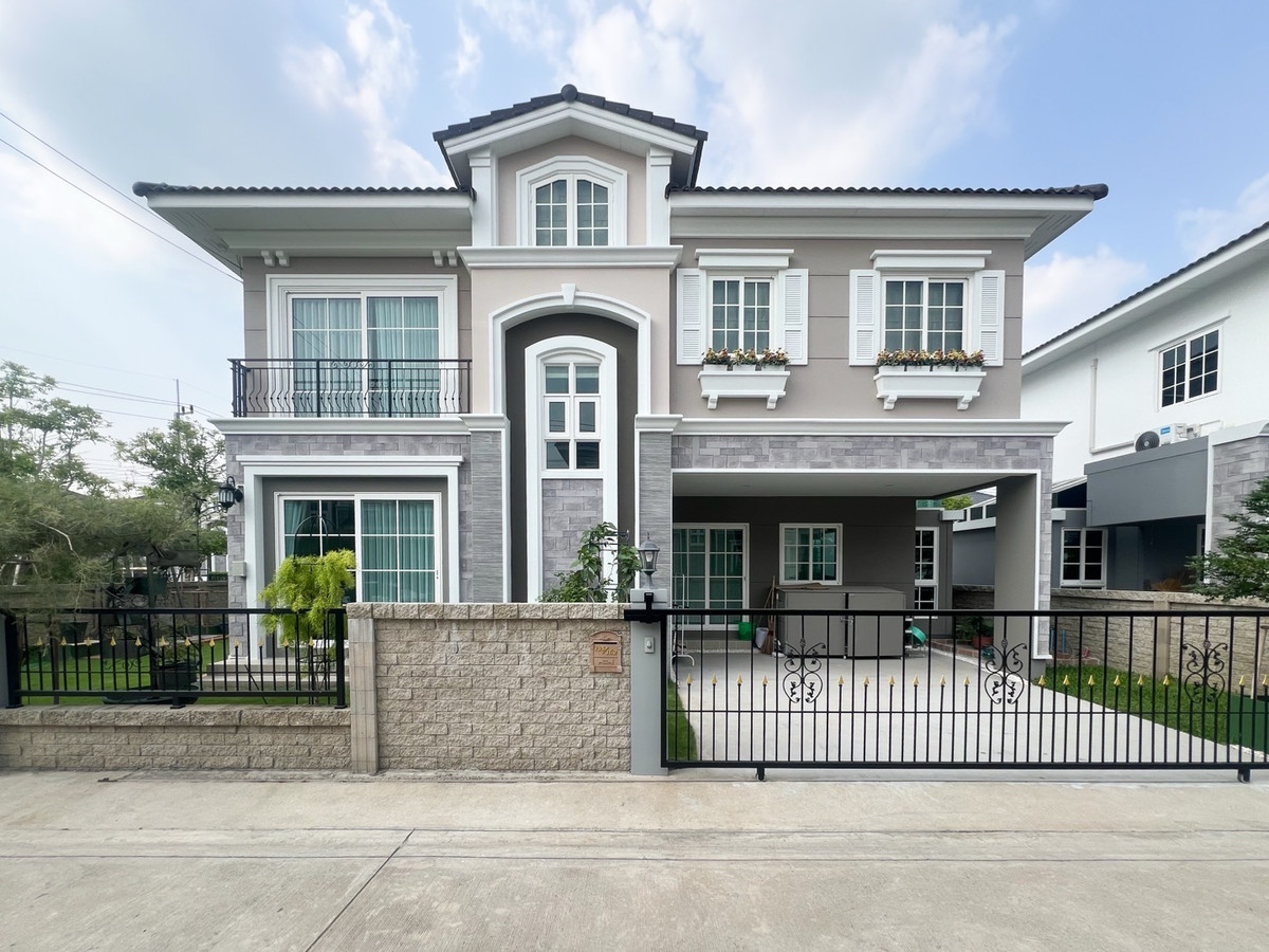 ขายบ้านปทุมธานี รังสิต ธรรมศาสตร์ : ขาย🏡 บ้านเดี่ยว พร้อมเข้าอยู่ เพรสทีจ รังสิต-ฟิวเจอร์(54 ตรว.) 4 นอน 4 น้ำ เพียง 6.7 ล้าน