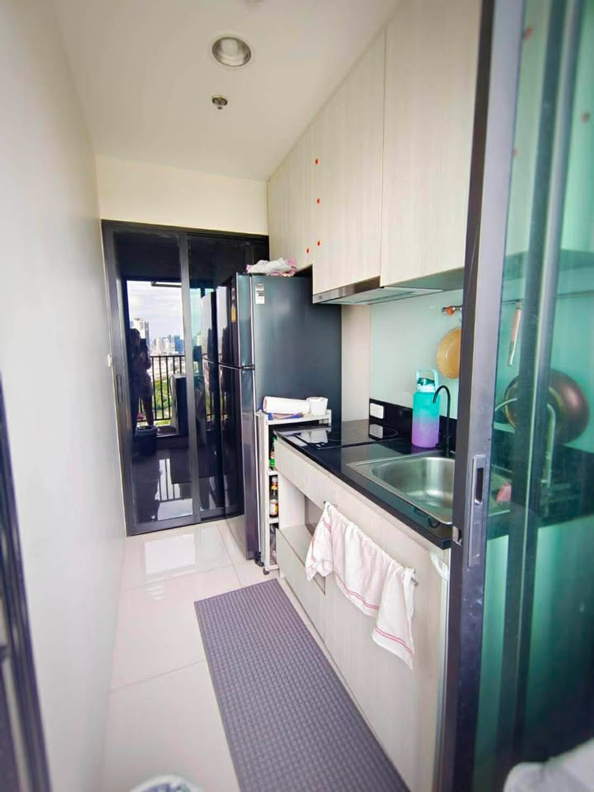 ขายคอนโดพระราม 9 เพชรบุรีตัดใหม่ RCA : ขายคอนโด Niche Mono Mega Space Bangna  ราคา 2,970,000 บาท [MKs260316]