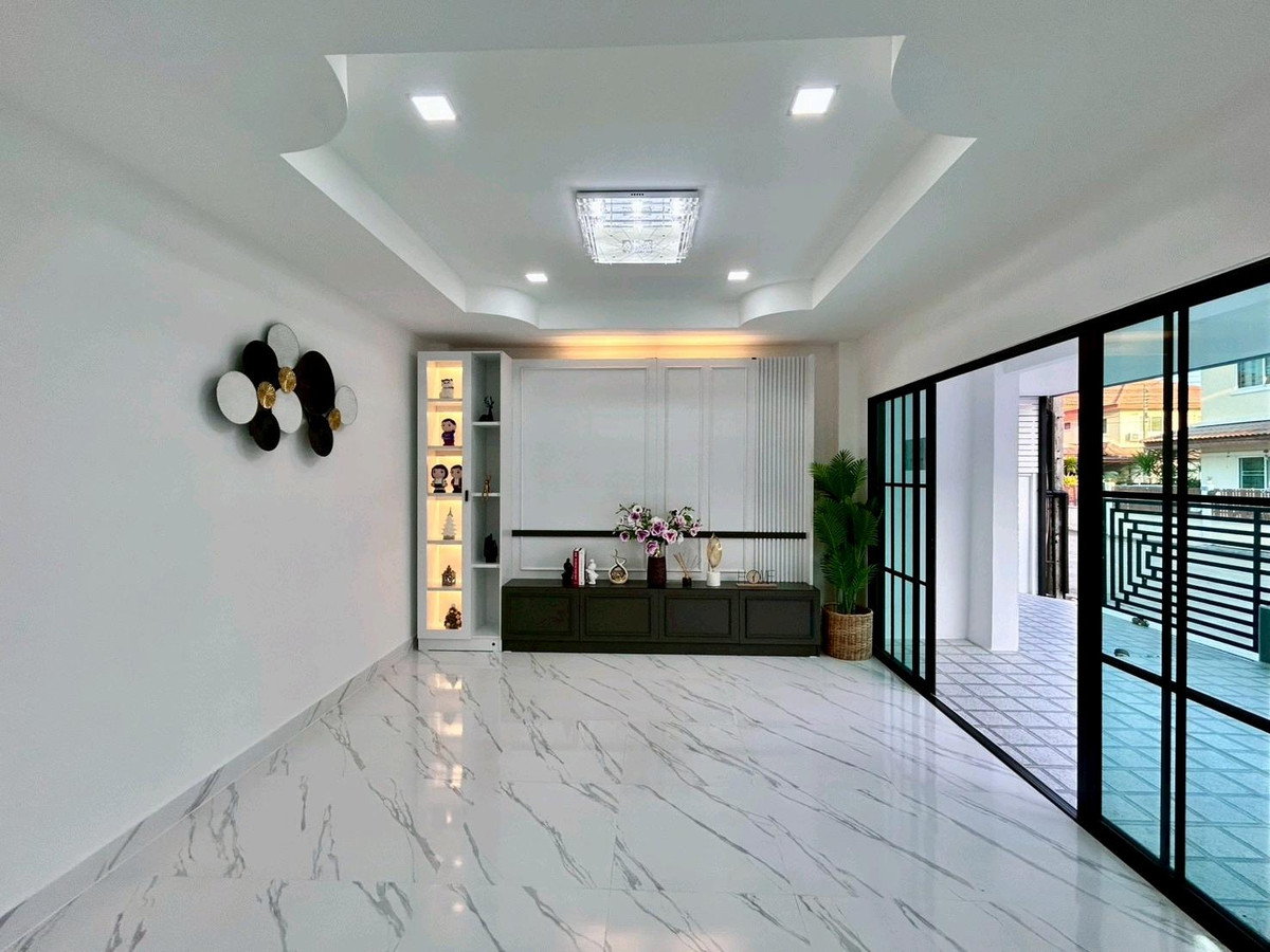 For SaleHouseNawamin, Ramindra : 2-storey detached house, beautifully decorated, ready to move in, location next to the road along Khlong Song. 
Price only 4,990,000 baht