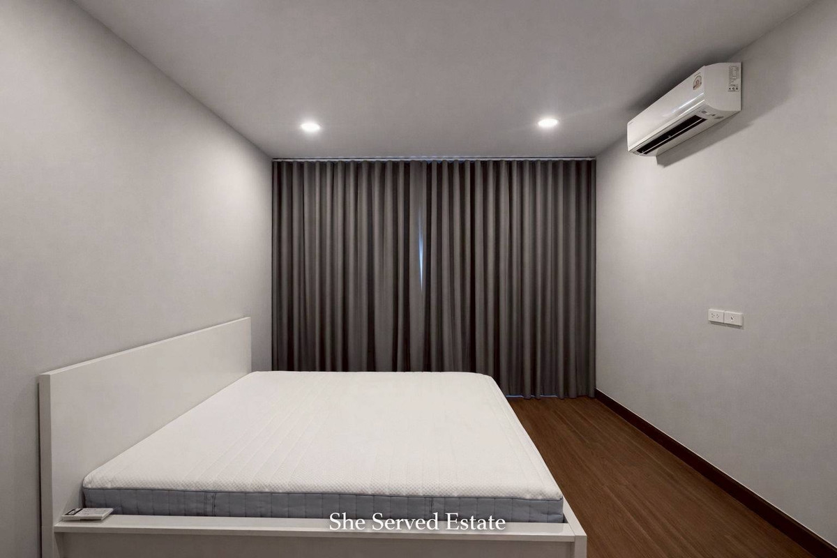 ให้เช่าบ้านบางนา แบริ่ง ลาซาล : ให้เช่า ◈ The City Bangna 3 ◈  บ้านเดี่ยว 2 ชั้น 4 ห้องนอน 5 ห้องน้ำ 1 ห้องนั่งเล่น 1 ห้องทานข้าว 1 ห้องแม่บ้าน 3 ที่จอดรถ (ไม่ต้องซ้อนคัน) • พื้นที่ใช้สอย 326 ตร.ม. | ที่ดิน 68 ตร.ว. • บ้านหันหน้าทิศเหนือ แดดไม่ร้อน