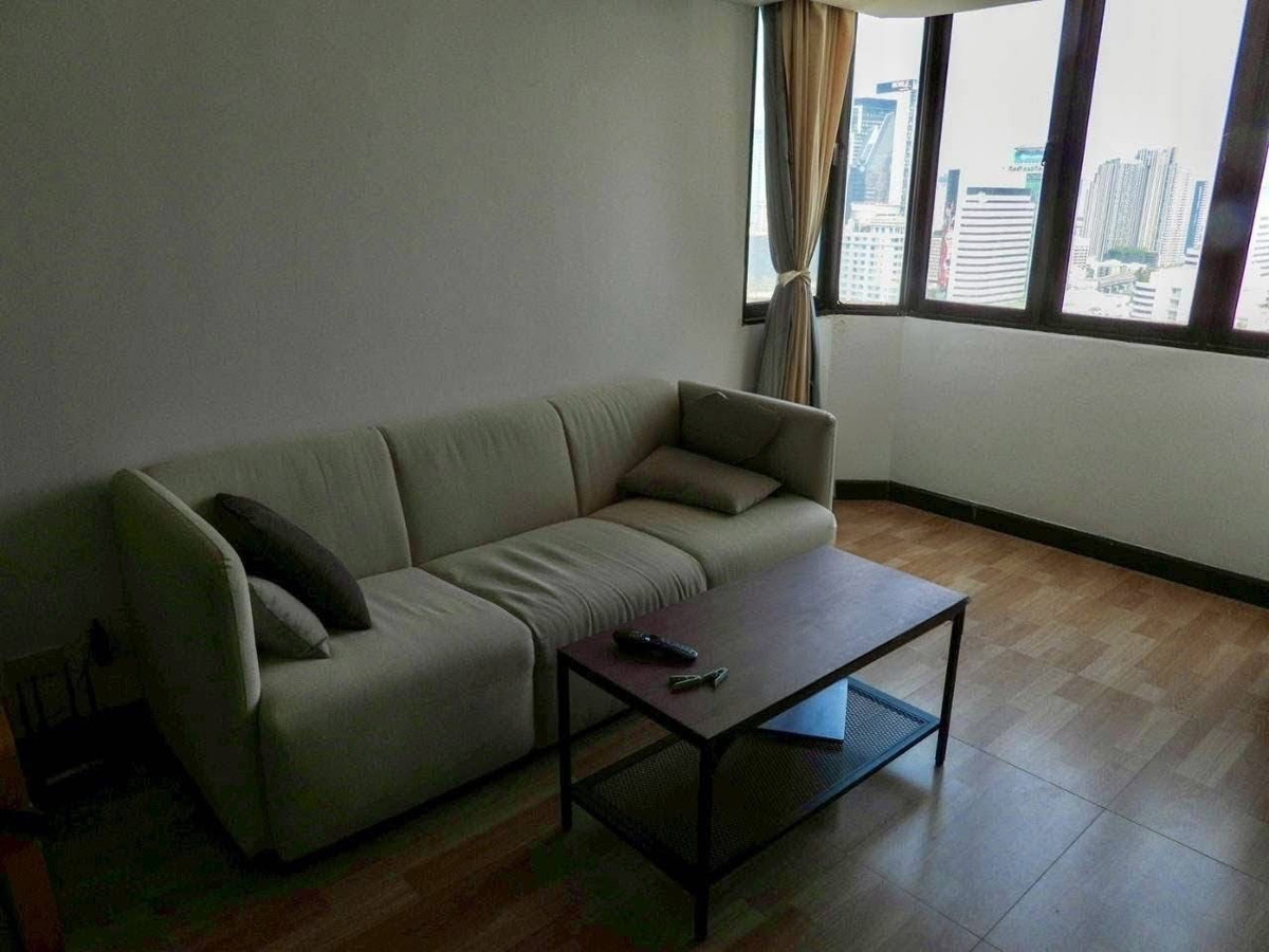 ให้เช่าคอนโดนานา : ⚡️ถูกสุดในตึก⚡️Omni Tower 🔥67 Sqm ใกล้ Bts นานา 20,000 เท่านั้น สนใจติดต่อพัตเตอร์ 0928895628 line:plustor_ss🔥