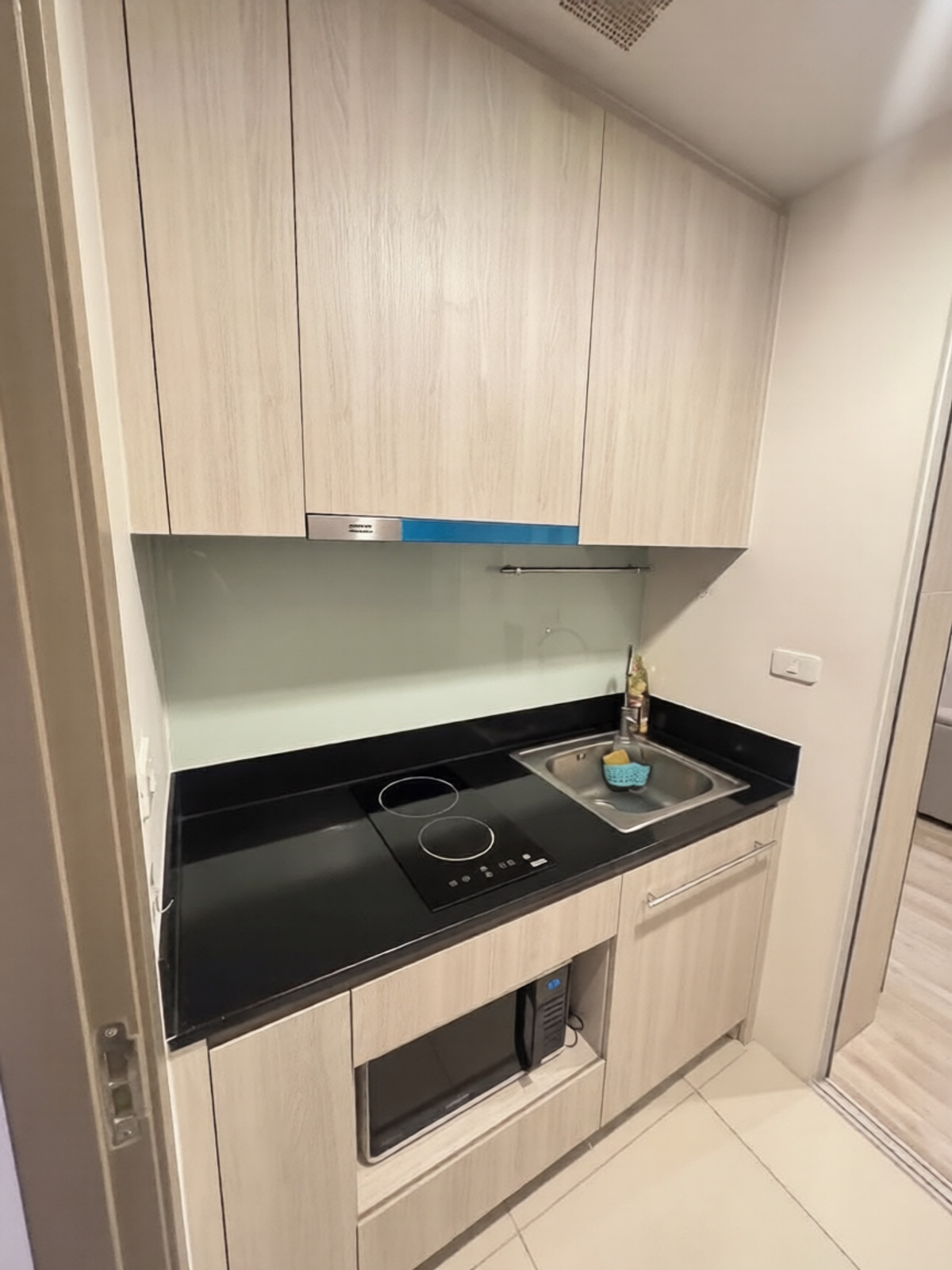 For RentCondoRamkhamhaeng, Hua Mak : For Rent ✨ Niche Mono Ramkhamhaeng ✨ Fully furnished with appliances. Near The Mall Bangkapi.