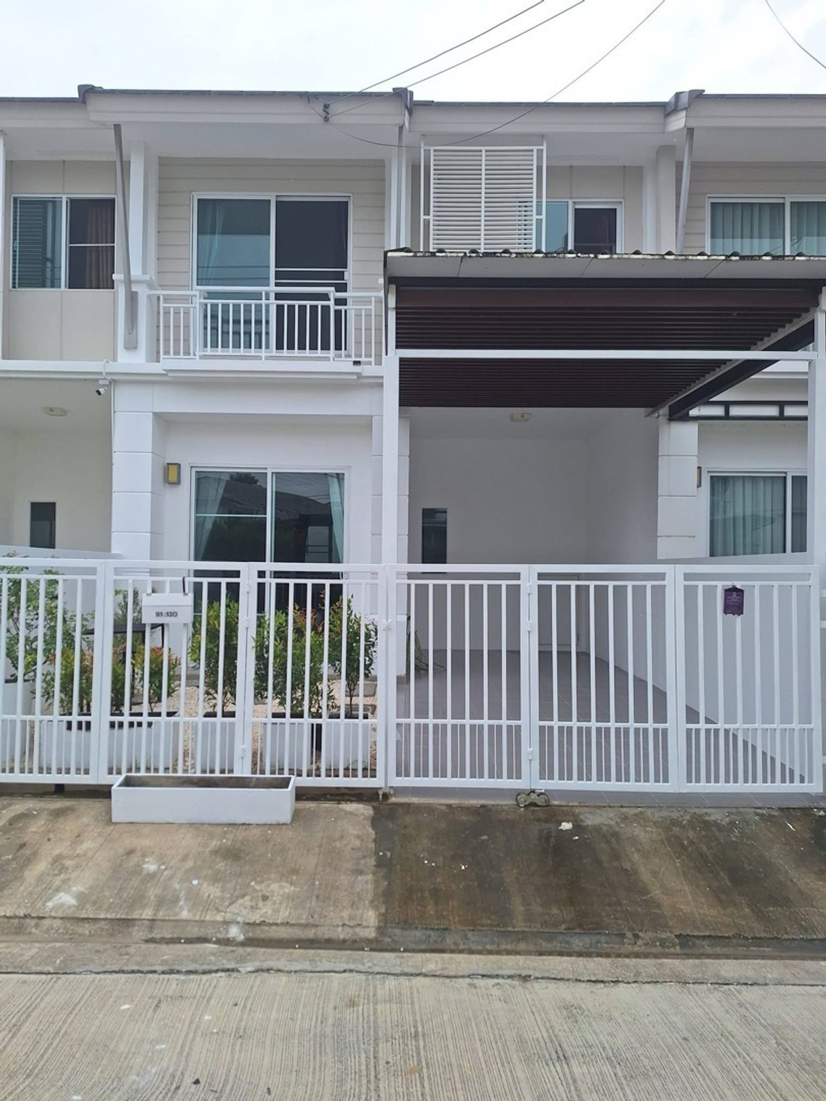 For RentTownhomeChiang Mai : House for rent, Pruksa Ville 95 project, Big C-Donchan, near UCIS, ACIS.