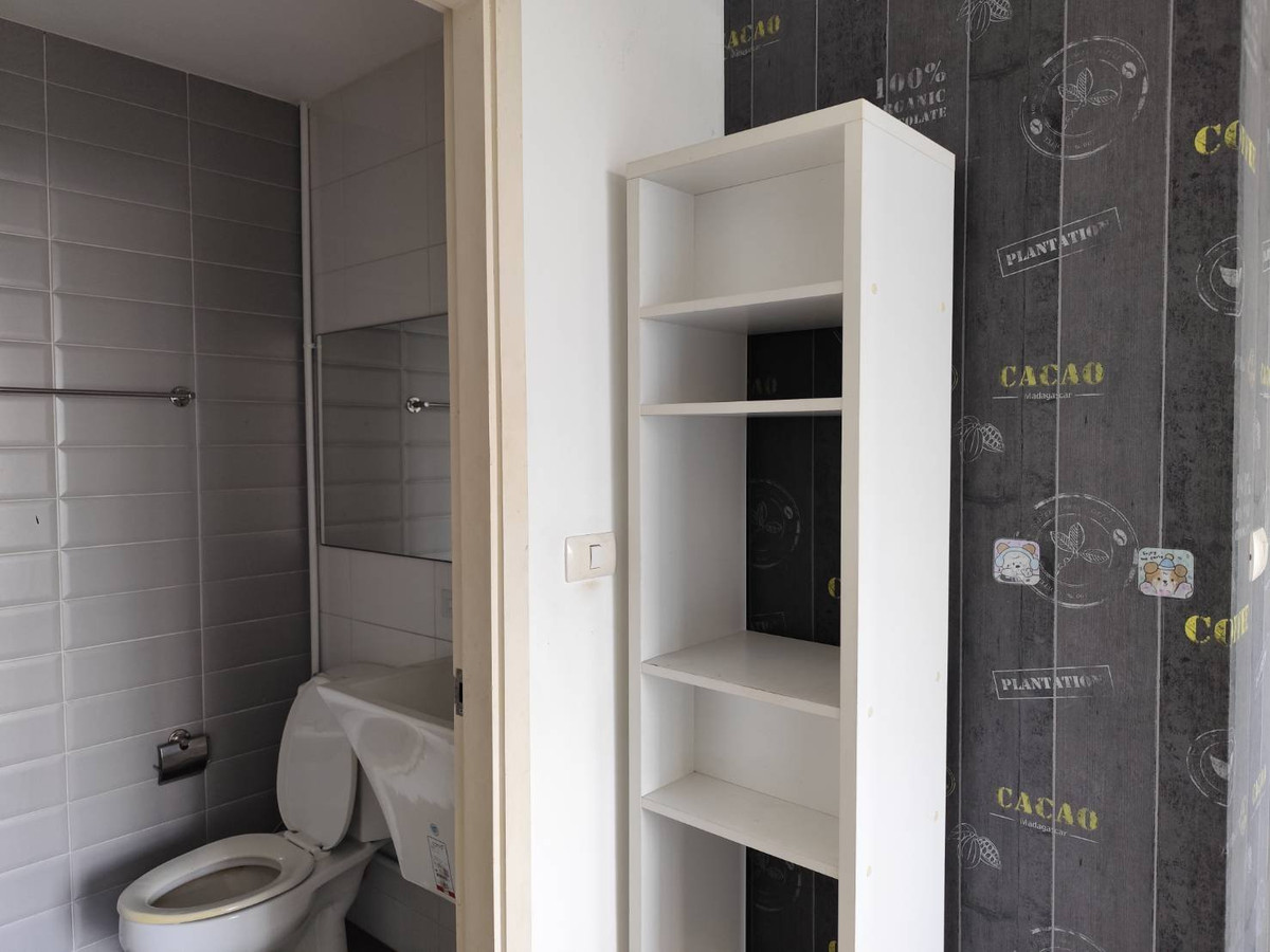 For RentCondoKhlongtoei, Kluaynamthai : *FOR RENT* Aspire Rama4 nice unit near BTS Ekamai 800 m.